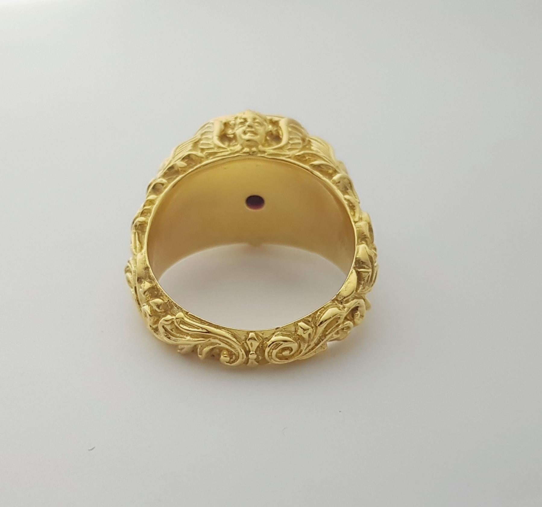 Anello con rubino incastonato in oro 18 carati in vendita 11