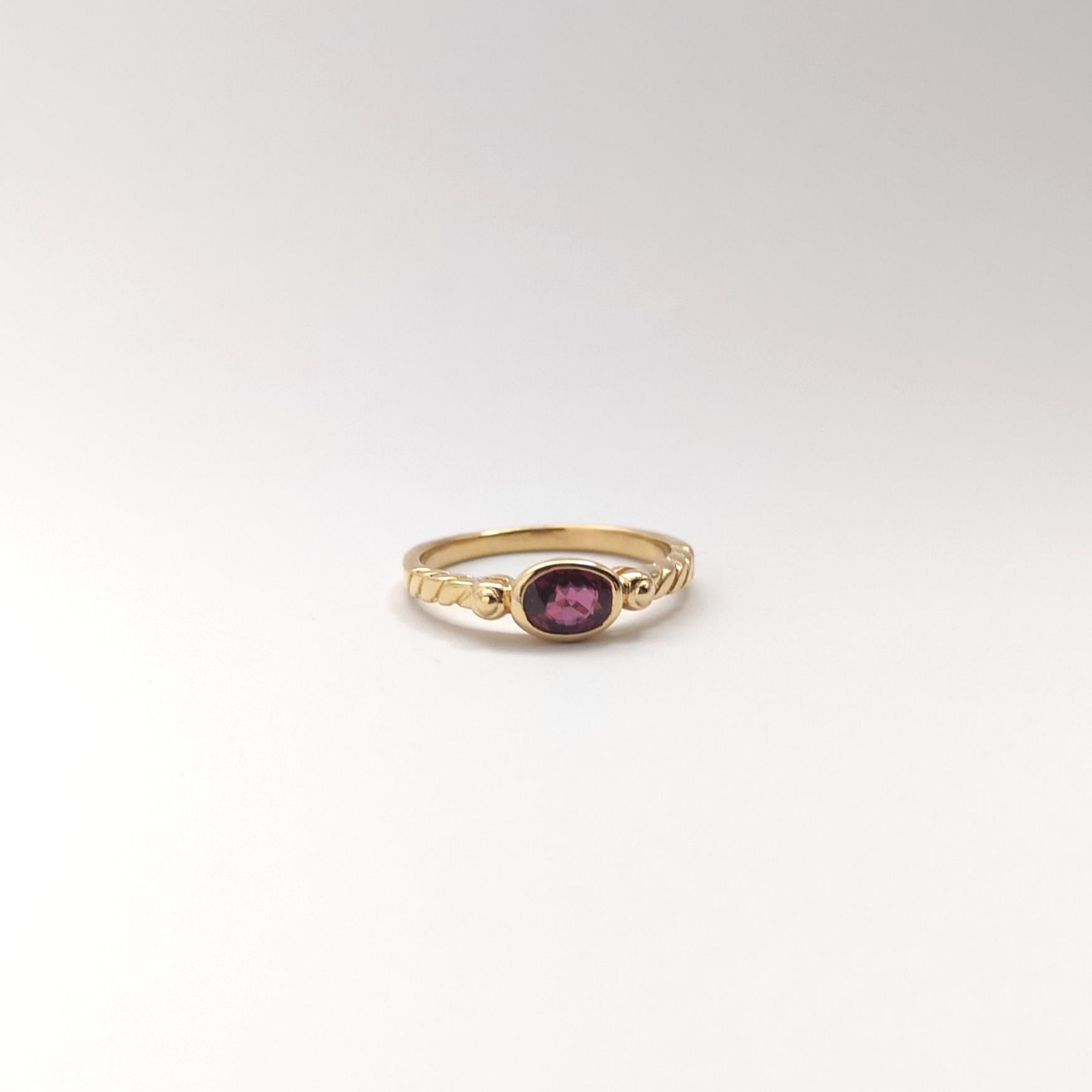 Rubin-Ring in 18 Karat Gold gefasst in Fassungen im Angebot 2