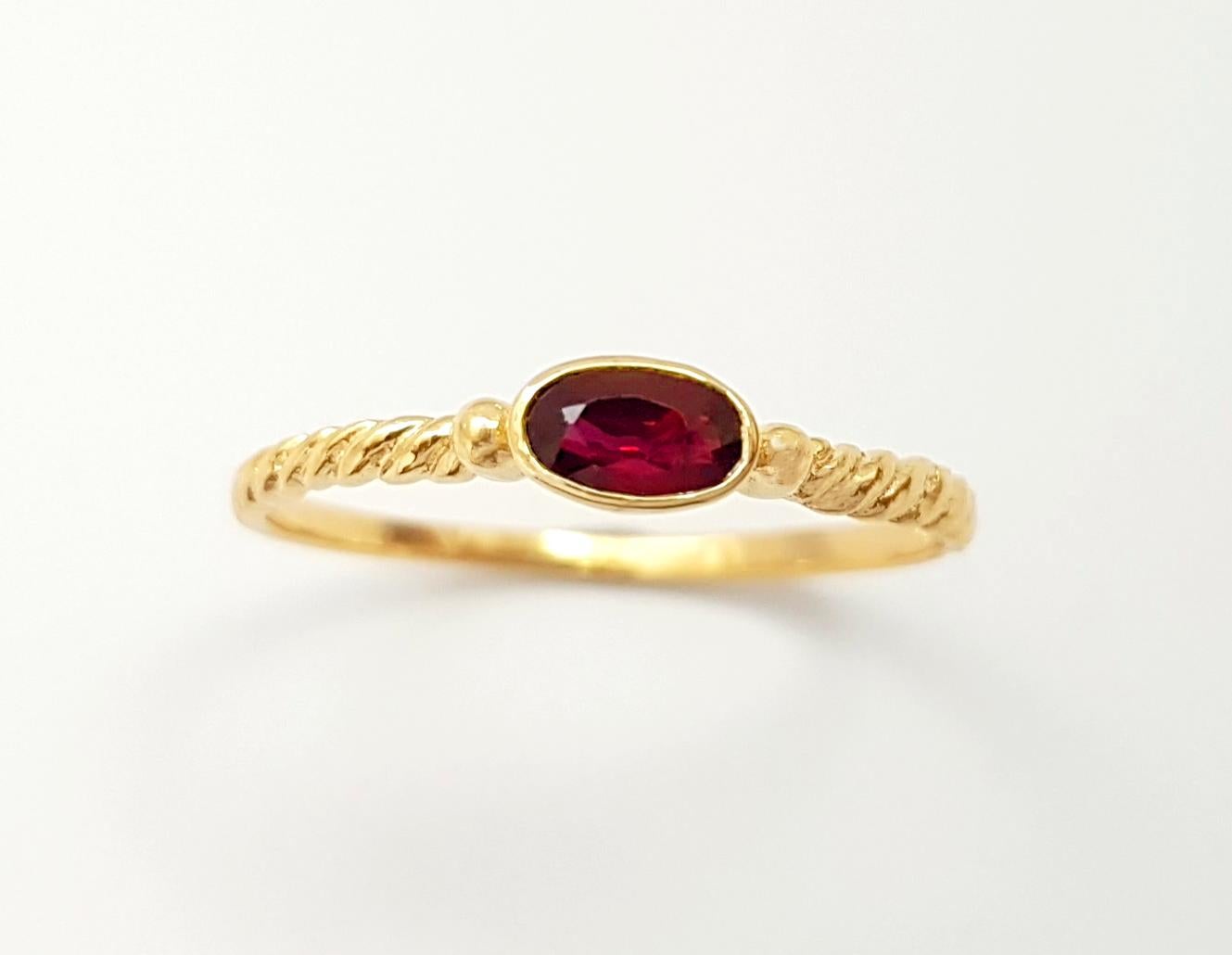 Rubin-Ring in 18 Karat Gold gefasst in Fassungen im Angebot 3