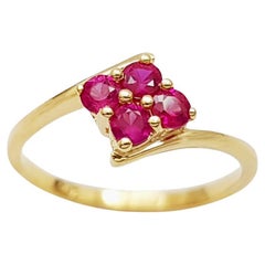 Bague en or 18 carats sertie de rubis