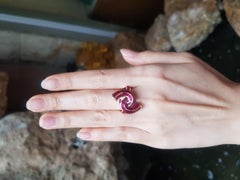 Bague à rubis en or rose 18 carats