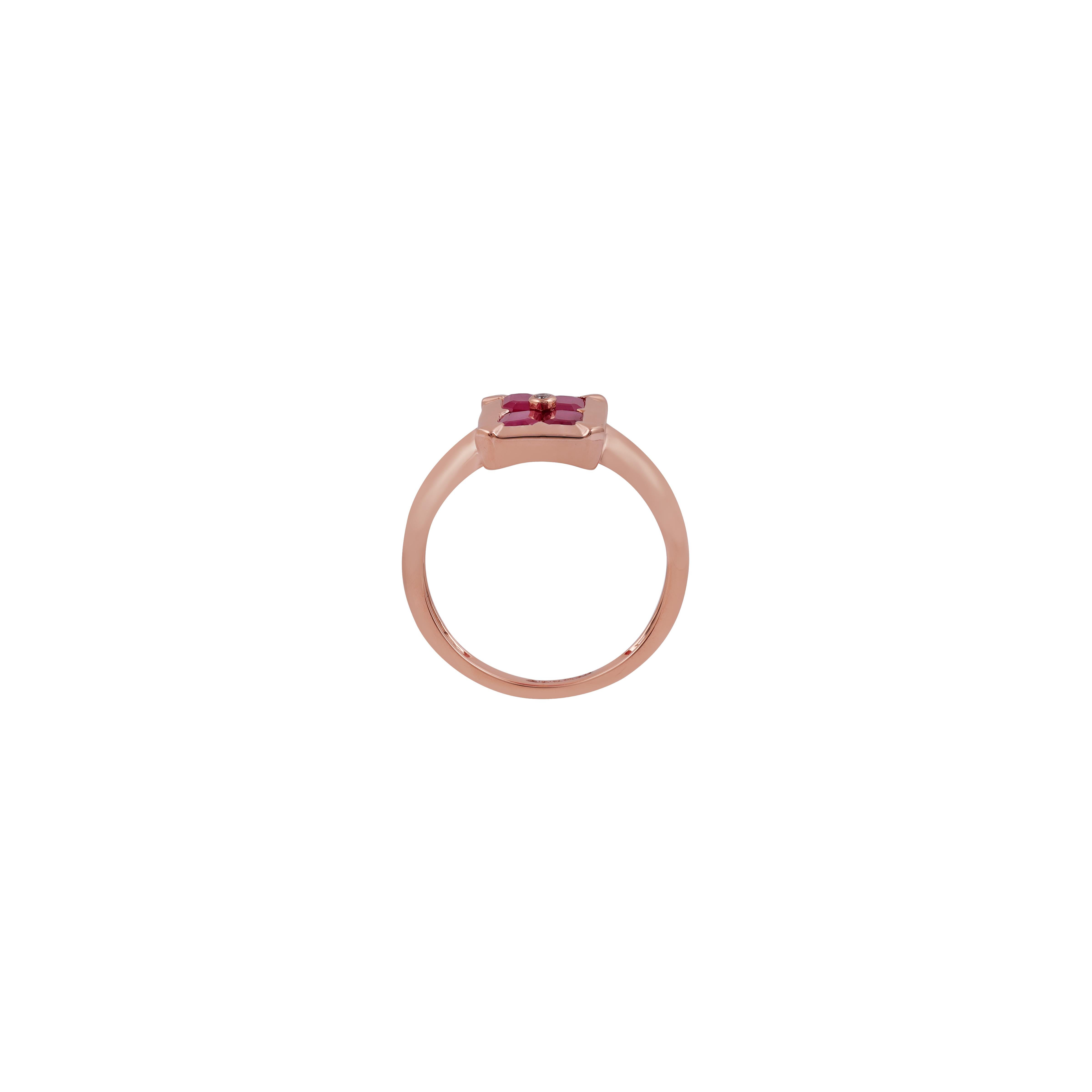 Art Deco Ruby Ring Studded in 18k Rose Gold For Sale