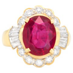 Vintage Ruby Ring With Diamonds 4.90 Carats 18K Yellow Gold