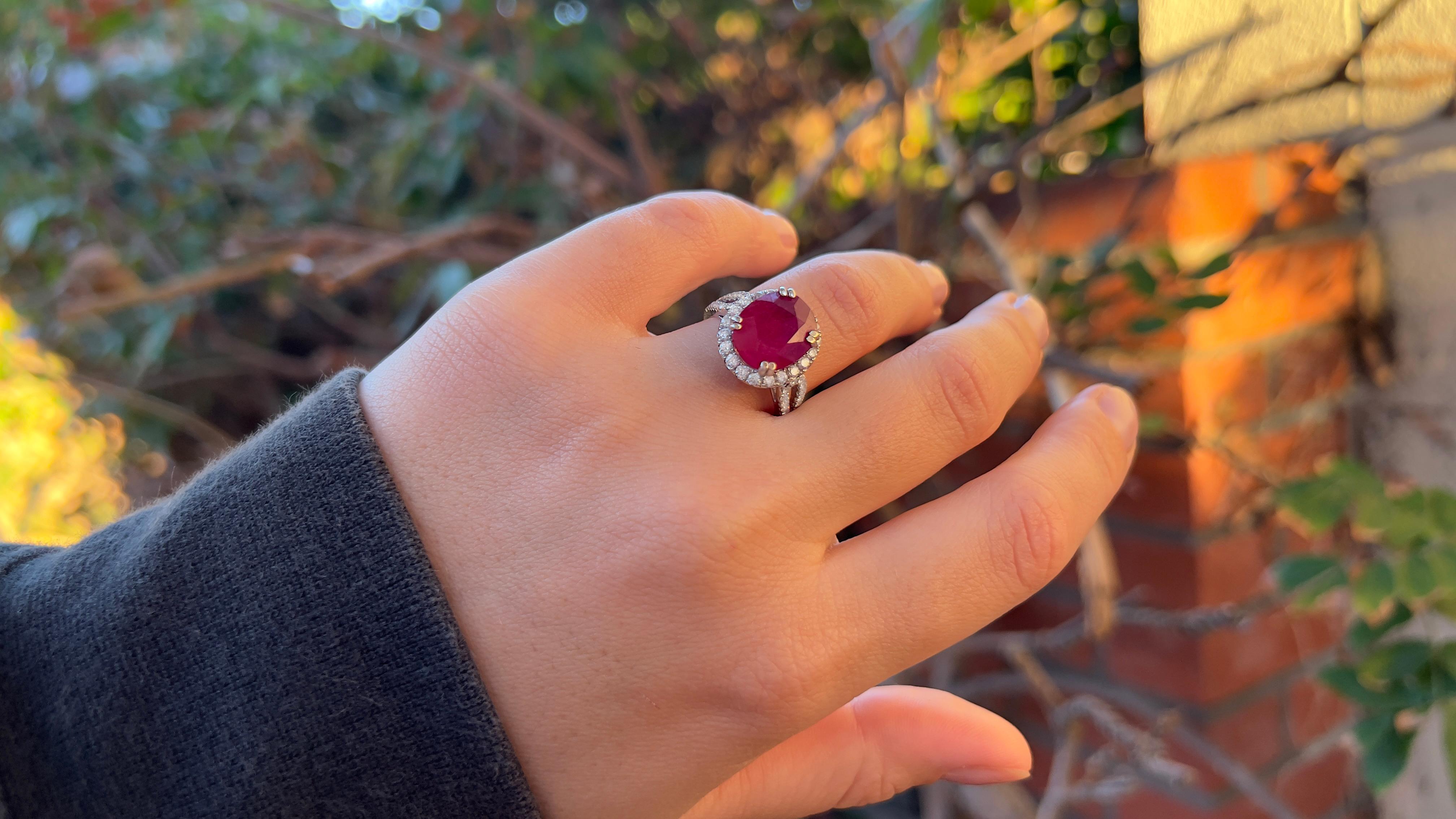 Art Deco Ruby Ring With Diamonds 7.70 Carats 18K White Gold