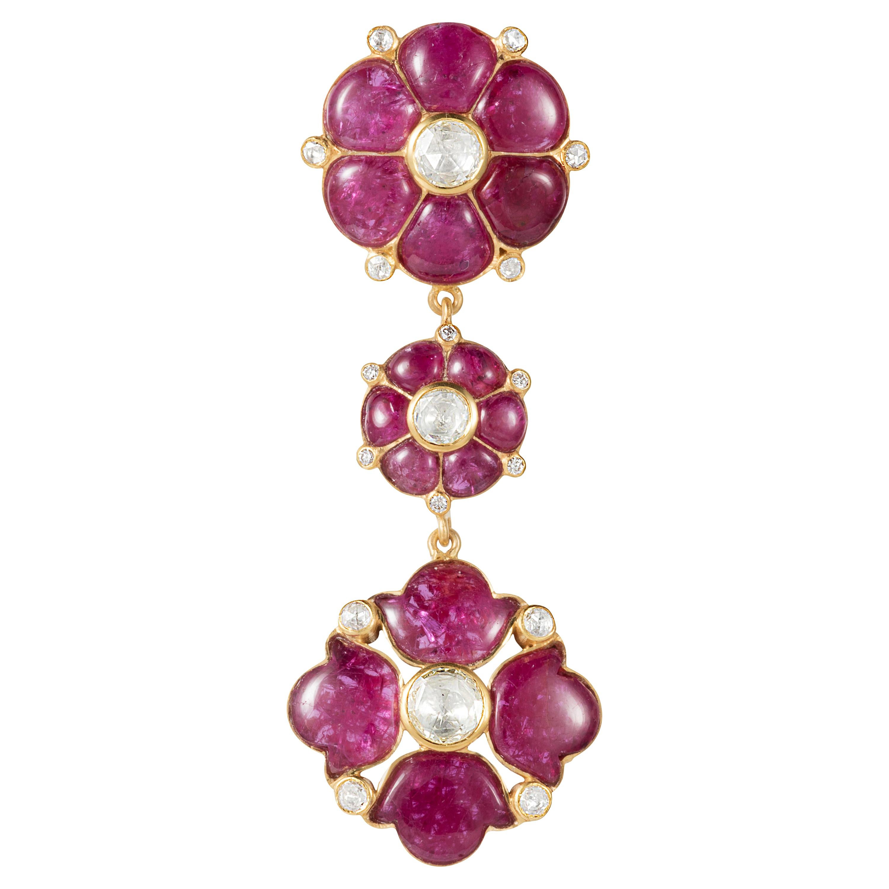 Manpriya B Ruby, Rose-Cut Diamond, 18 Karat Gold Tulip and Clover Pendant For Sale