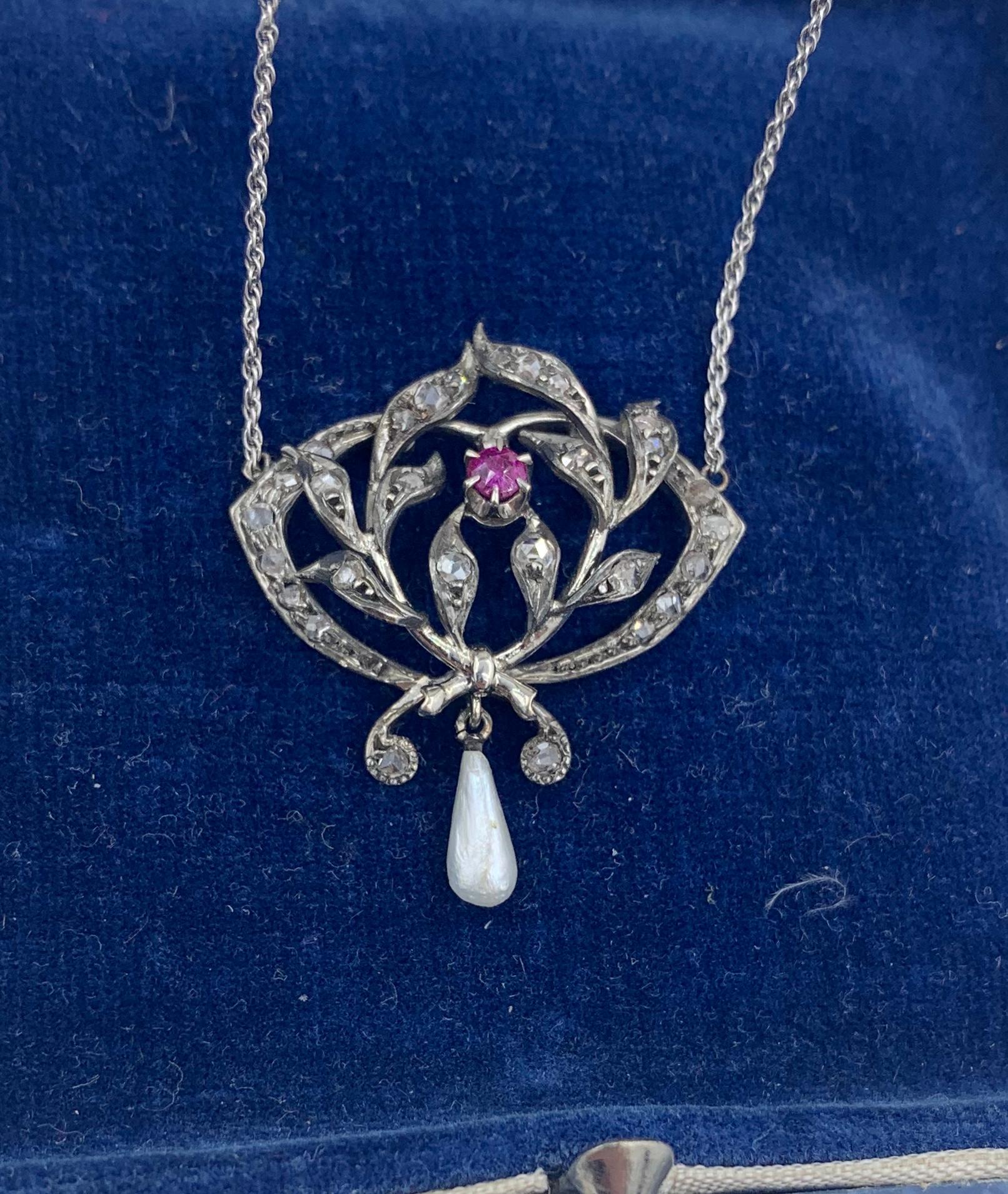 Collar de perlas con diamantes talla rosa rubí Colgante antiguo Art Decó Belle Epoque en venta 5