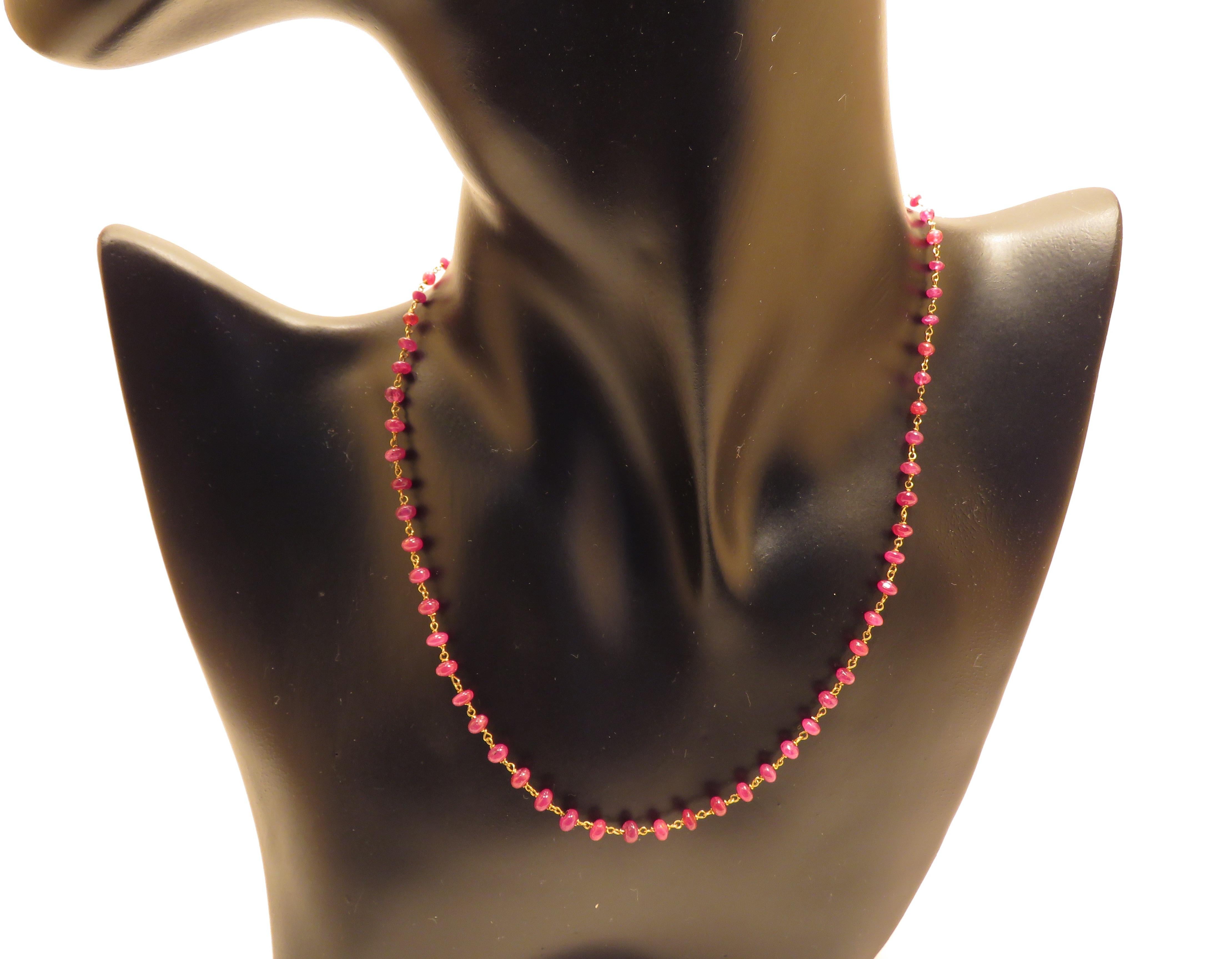 Contemporary Rubies 18 Karat Rose Gold Necklace Handcrafted in Italy 