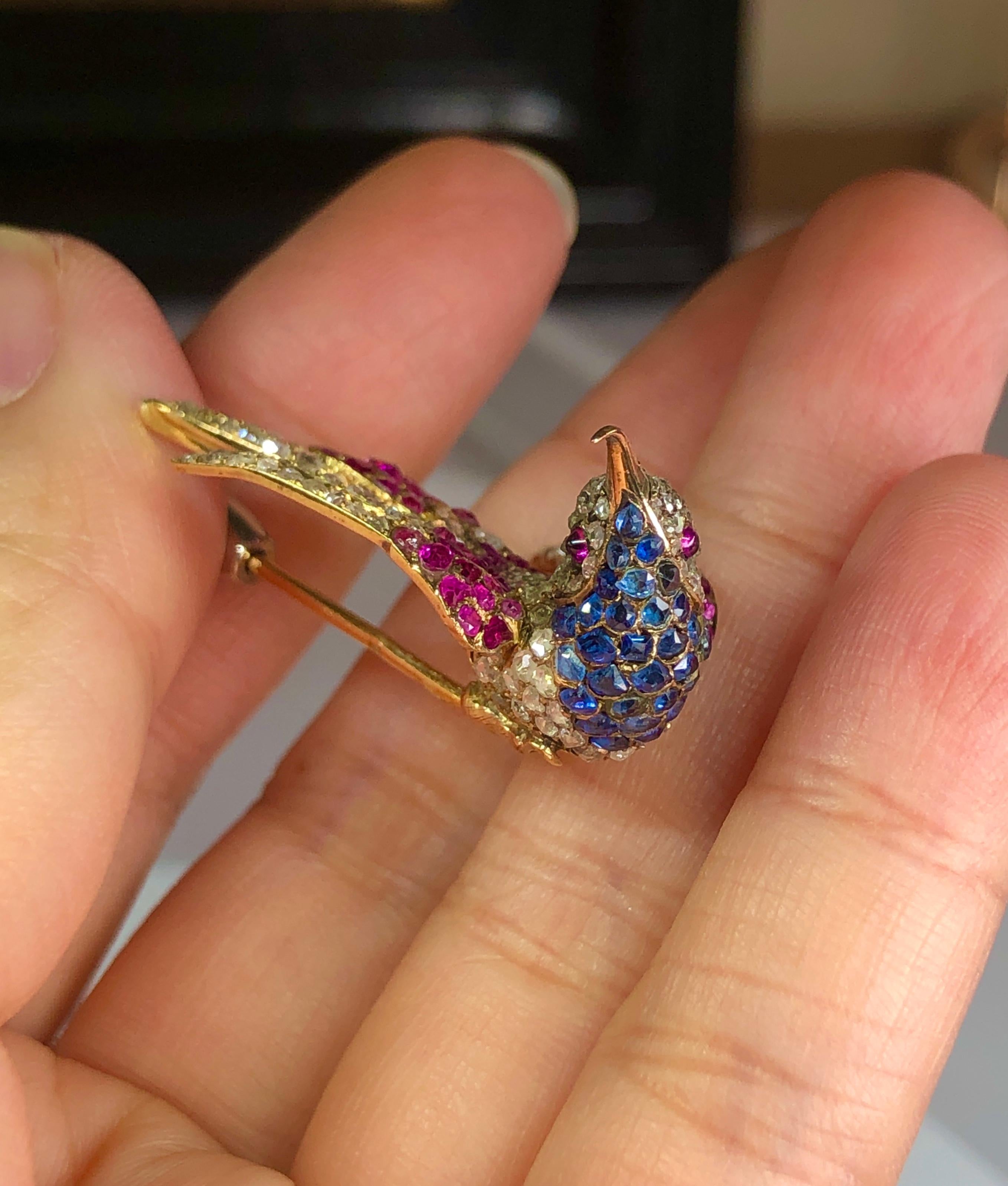 Ruby, Sapphire and Diamond Humming Bird Pin In Excellent Condition For Sale In Banbury, GB