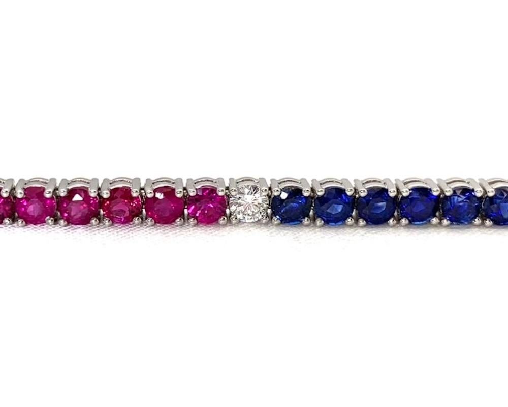 Taglio rotondo Bracciale tennis in platino con rubini, zaffiri e diamanti 