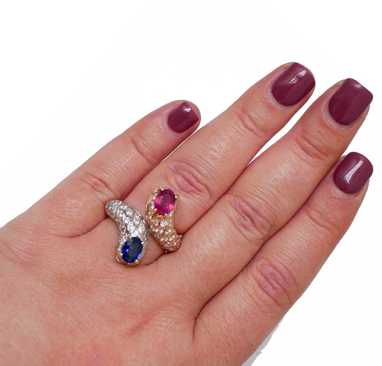 Ruby, Sapphire, Diamonds, 14 Karat Rose Gold and White Gold Snake Ring. In Good Condition In Marcianise, Marcianise (CE)