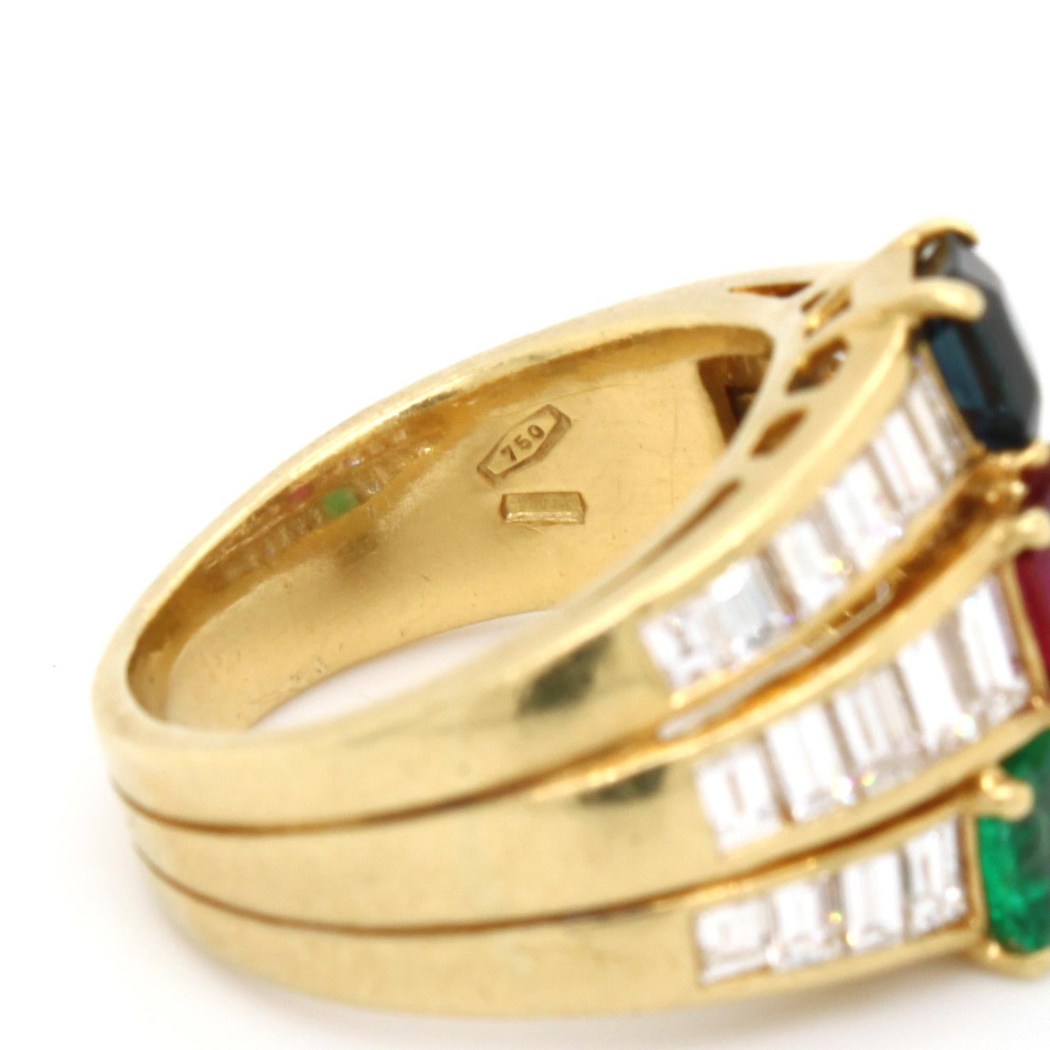 Bandring mit Rubin, Saphir, Smaragd und Diamant von Kern (Smaragdschliff) im Angebot