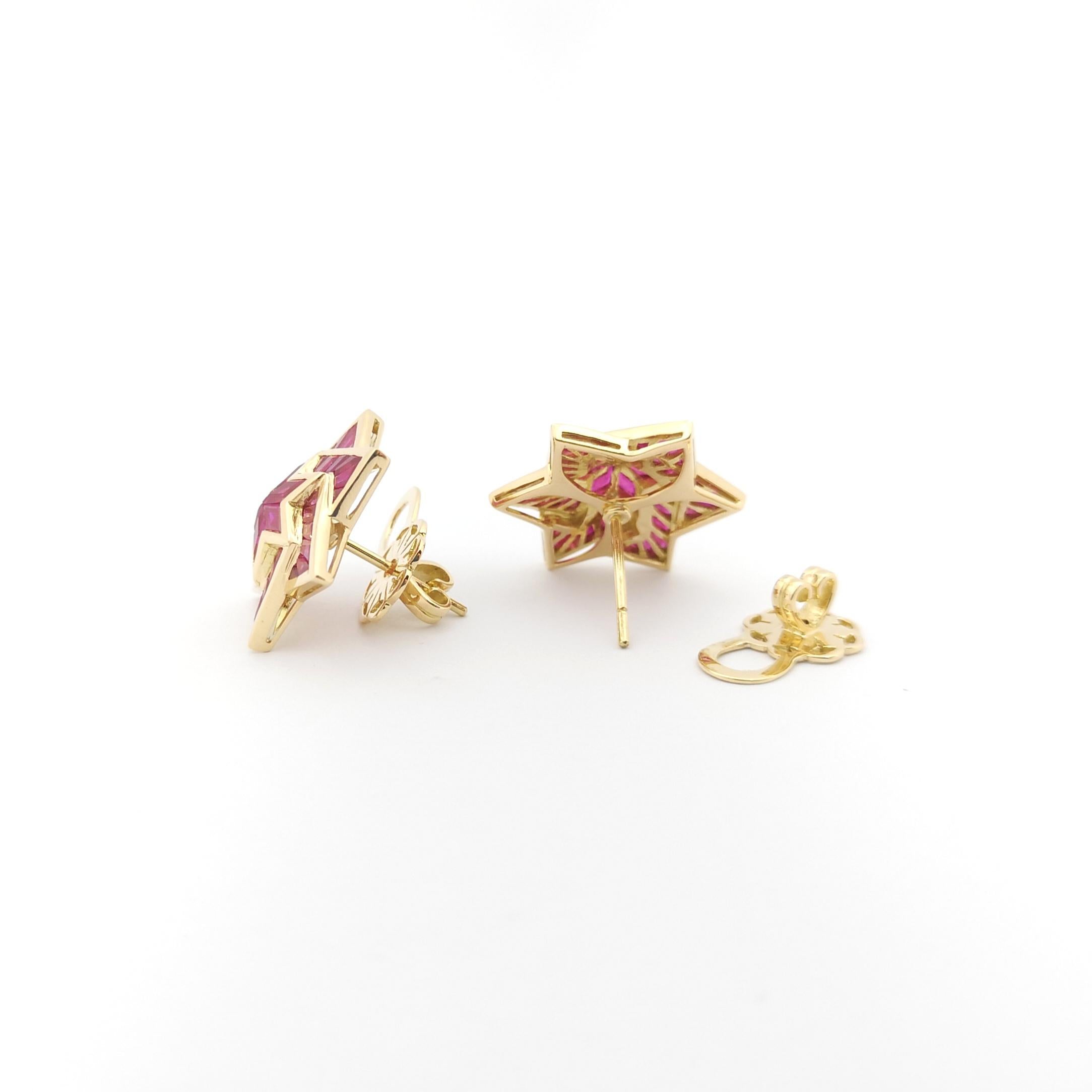 Ruby Star Earrings set in 18K Gold Settings For Sale 2