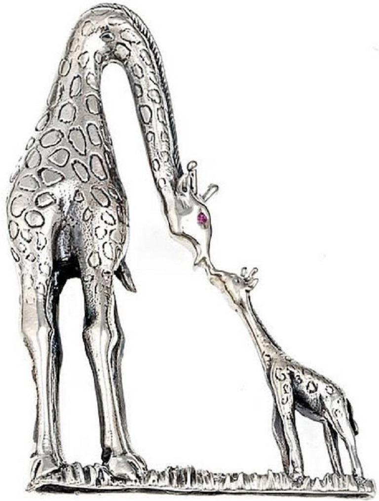 Ruby Sterling Silver Mother and Baby Giraffe Brooch John Landrum Bryant In New Condition In New York, NY