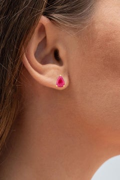 Pendientes de Rubí 1,5 Quilates Oro Amarillo 14K