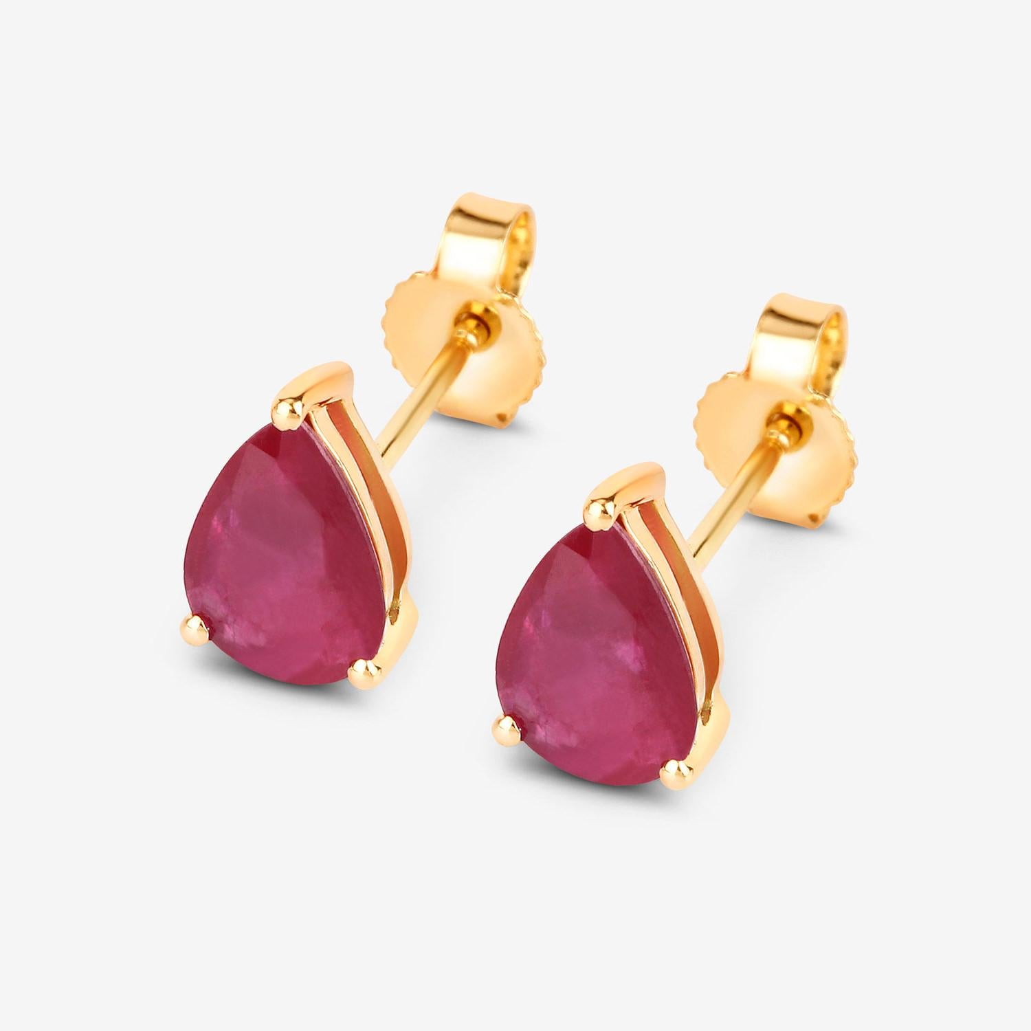 Contemporain Ruby Stud Earrings 1.59 Carats 10K Yellow Gold en vente