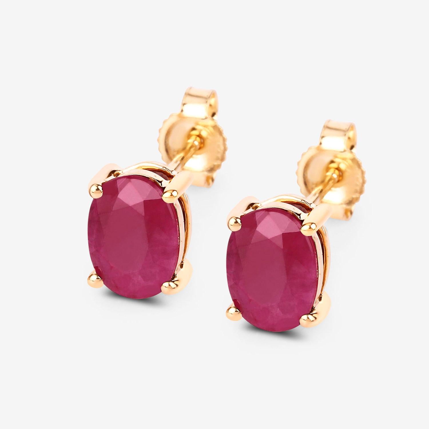 Contemporain Ruby Stud Earrings 1.68 Carats 10K Yellow Gold en vente