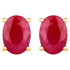Rubin-Ohrstecker 1,68 Karat 10K Gelbgold