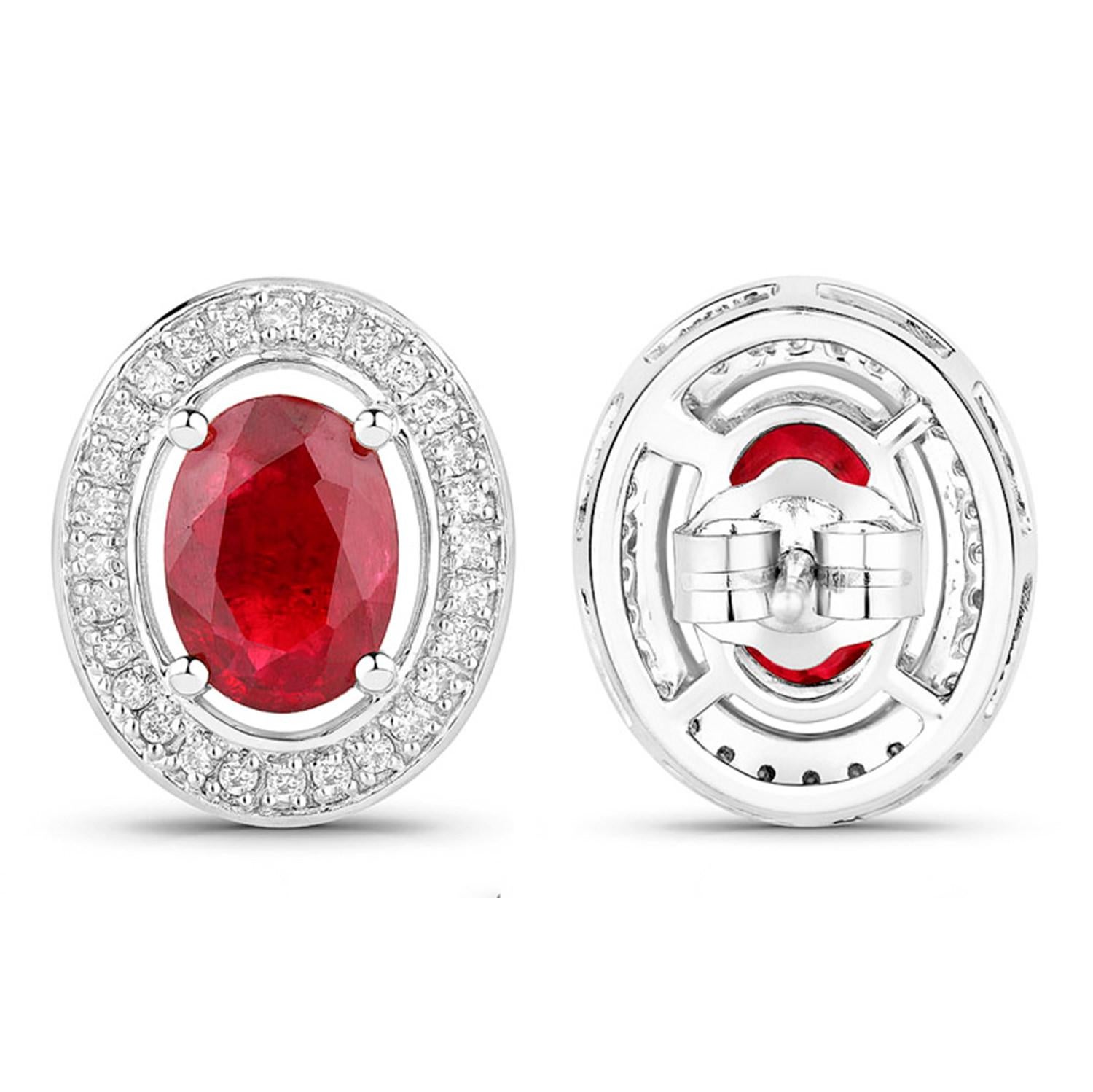 Ruby Stud Earrings Halo Diamonds 2.1 Carats 14K White Gold Excellent état - En vente à Punta Gorda, FL