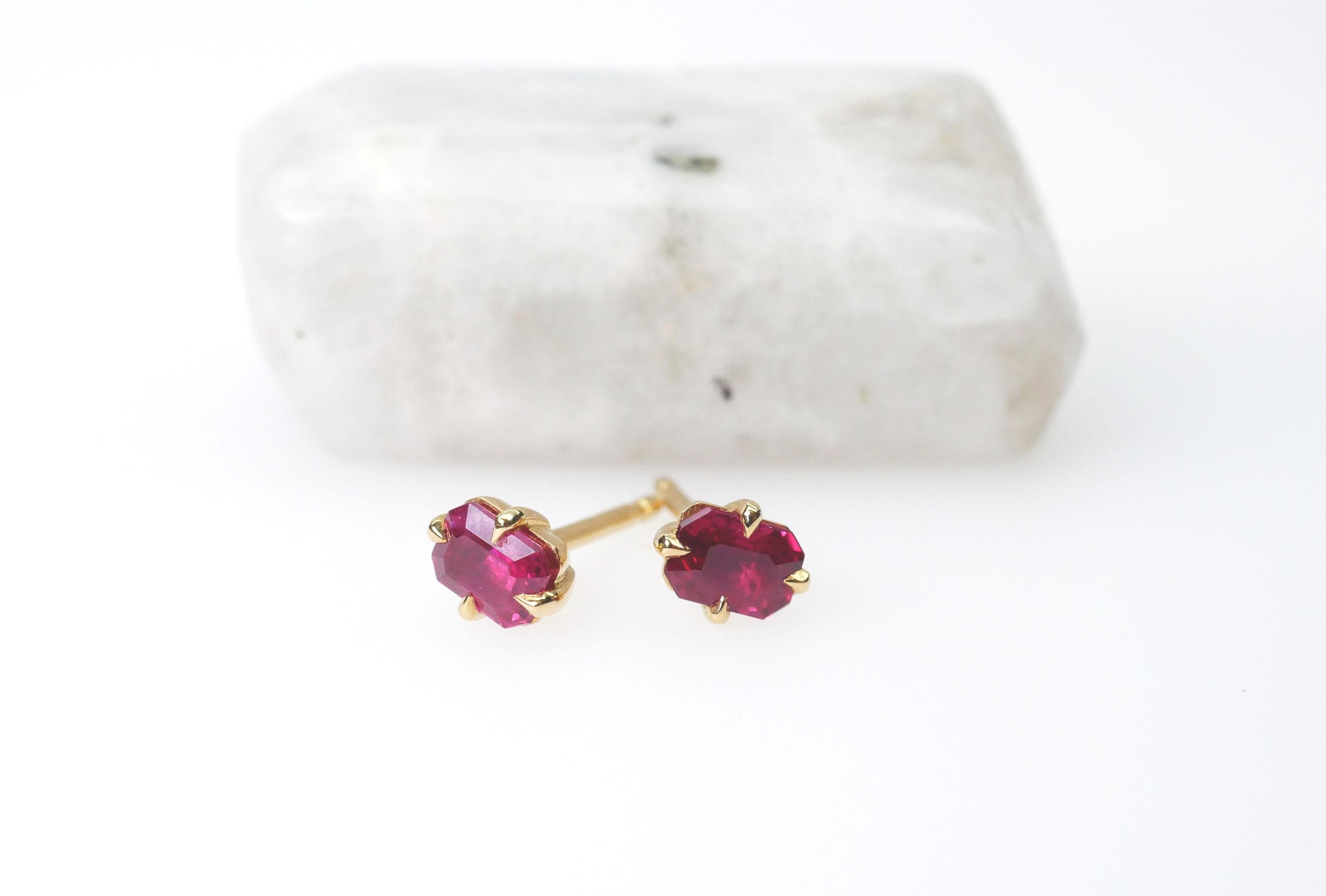 Handmade solitaire bright red octagon ruby stud earrings in 18k yellow gold. Simple and elegant with talon-shaped claws and and close back setting, perfect to wear solo or stacked.

Total Ruby Weight 2/0.95 Carats