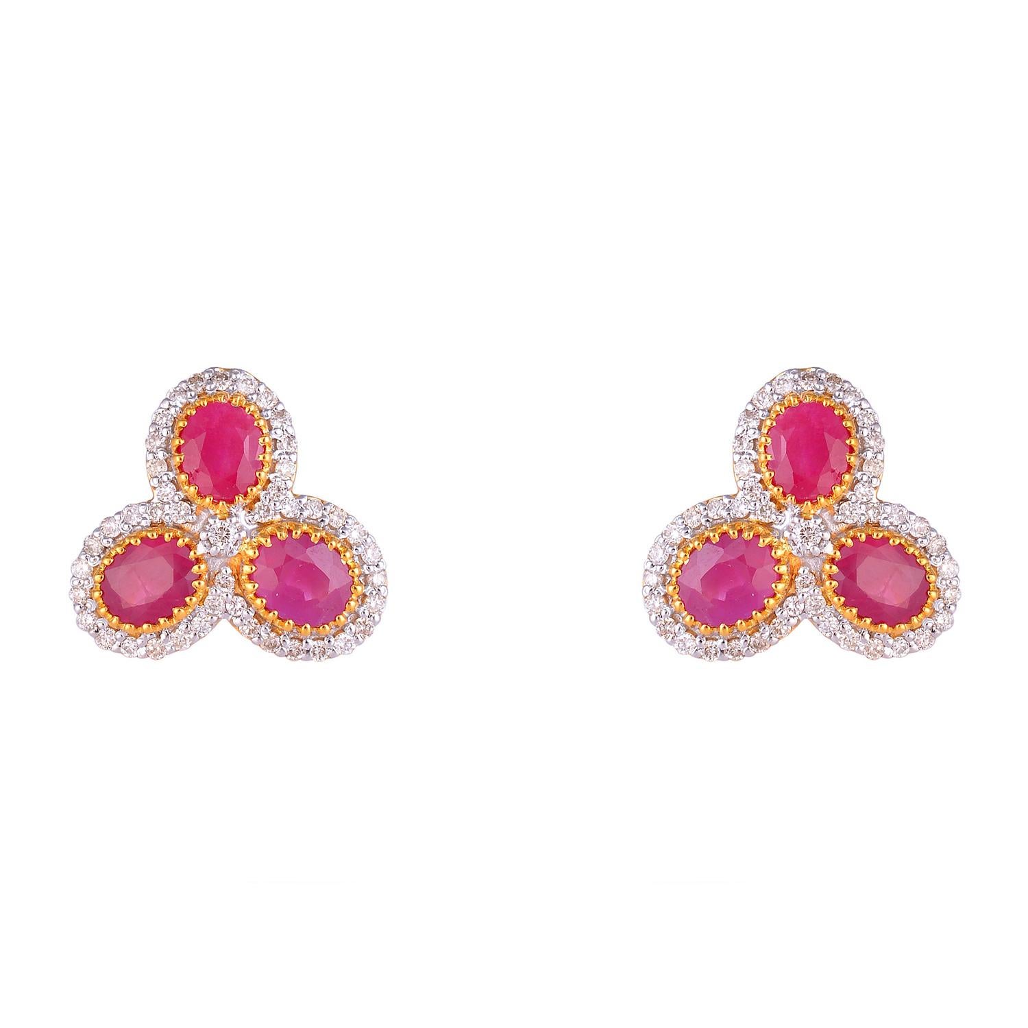 What’s more beautiful than spring bloom? These delicate floral stud earrings feature stunning ruby gemstones and 0.47 cts diamonds. Set in 14K yellow gold, this piece can be gifted to your lady love to make her melt!

Specifications

Dimensions: