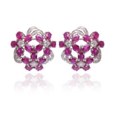 Pendientes de oro de 18 quilates con rubí natural de 5,71 quilates y diamantes de 0,7 quilates