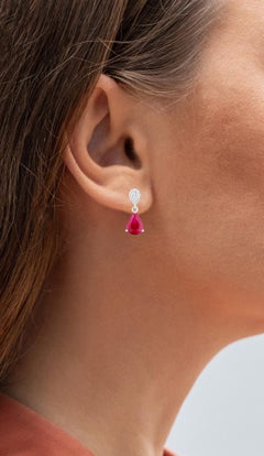 Boucles d'oreilles goutte de rubis Diamants 2.4 Carats Or blanc 14K