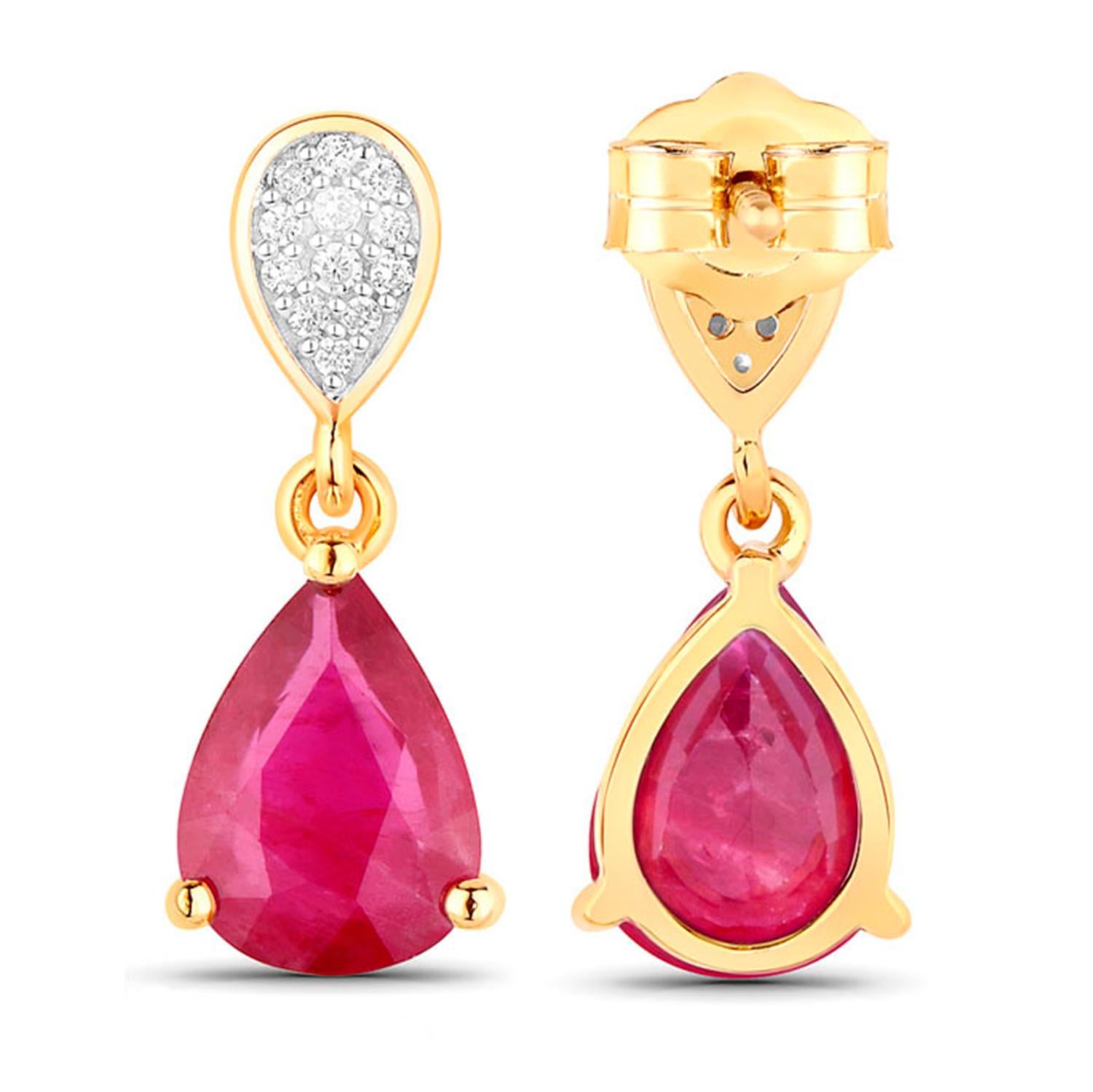 Orecchini a goccia di rubino Diamanti 2,4 carati Oro giallo 14K In condizioni ottime in vendita a Punta Gorda, FL