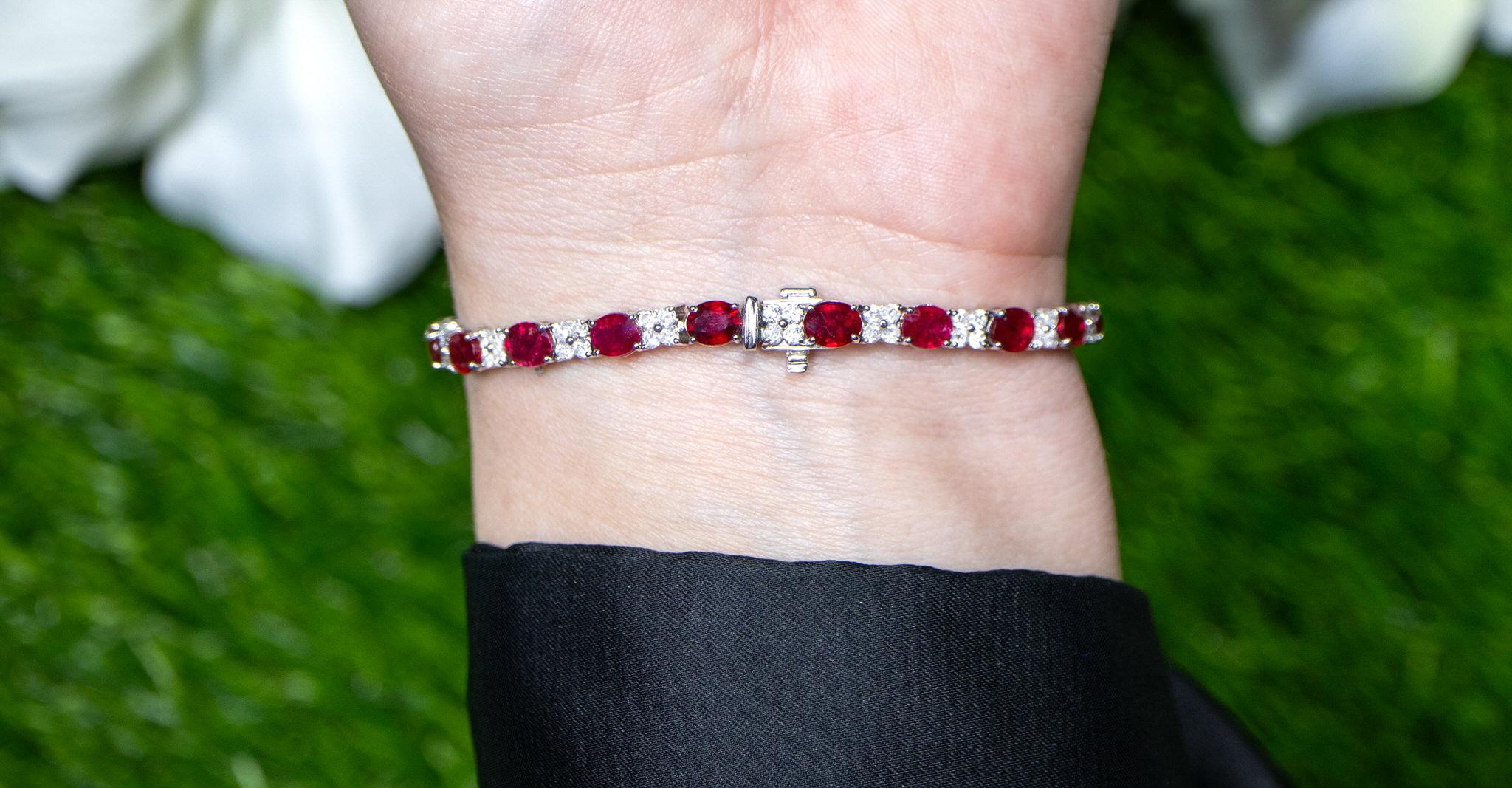 Ruby Tennis Bracelet Diamond Links 10.3 Carats 18K White Gold In Excellent Condition For Sale In Laguna Niguel, CA