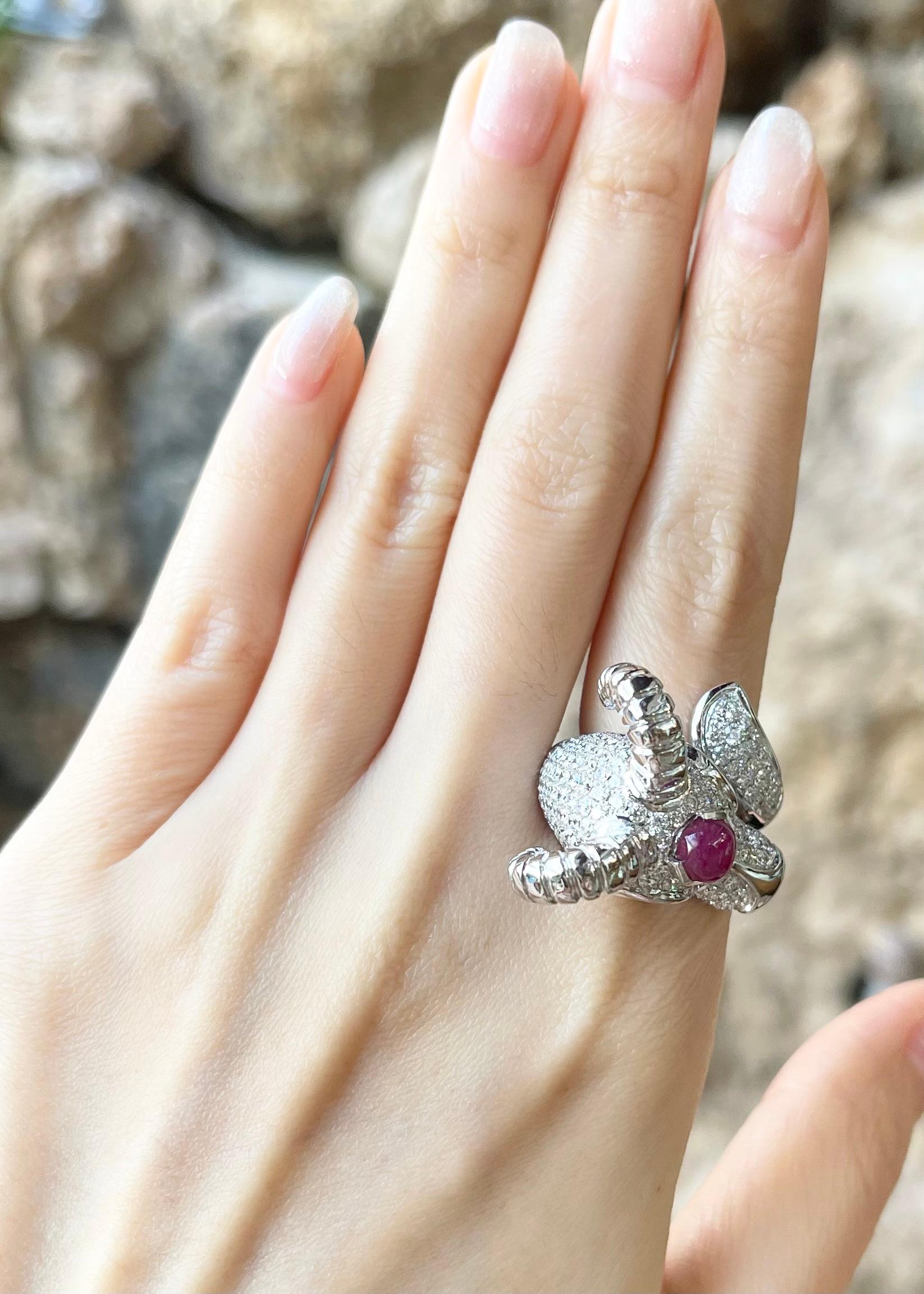 Anillo GOAT de oro blanco de 18 quilates con rubí, turmalina y diamantes Contemporáneo en venta