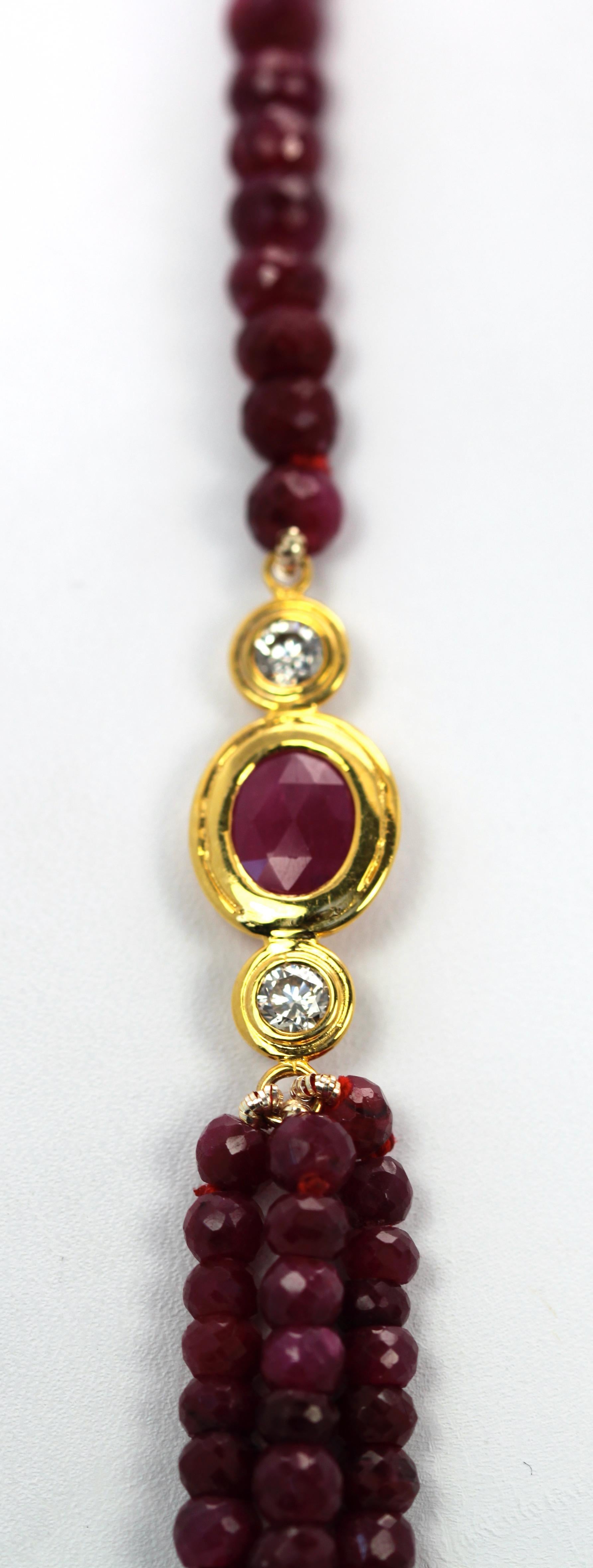 Ruby Triple Strand Bead Necklace with Faceted Ruby and Diamond Stations 18k For Sale 6