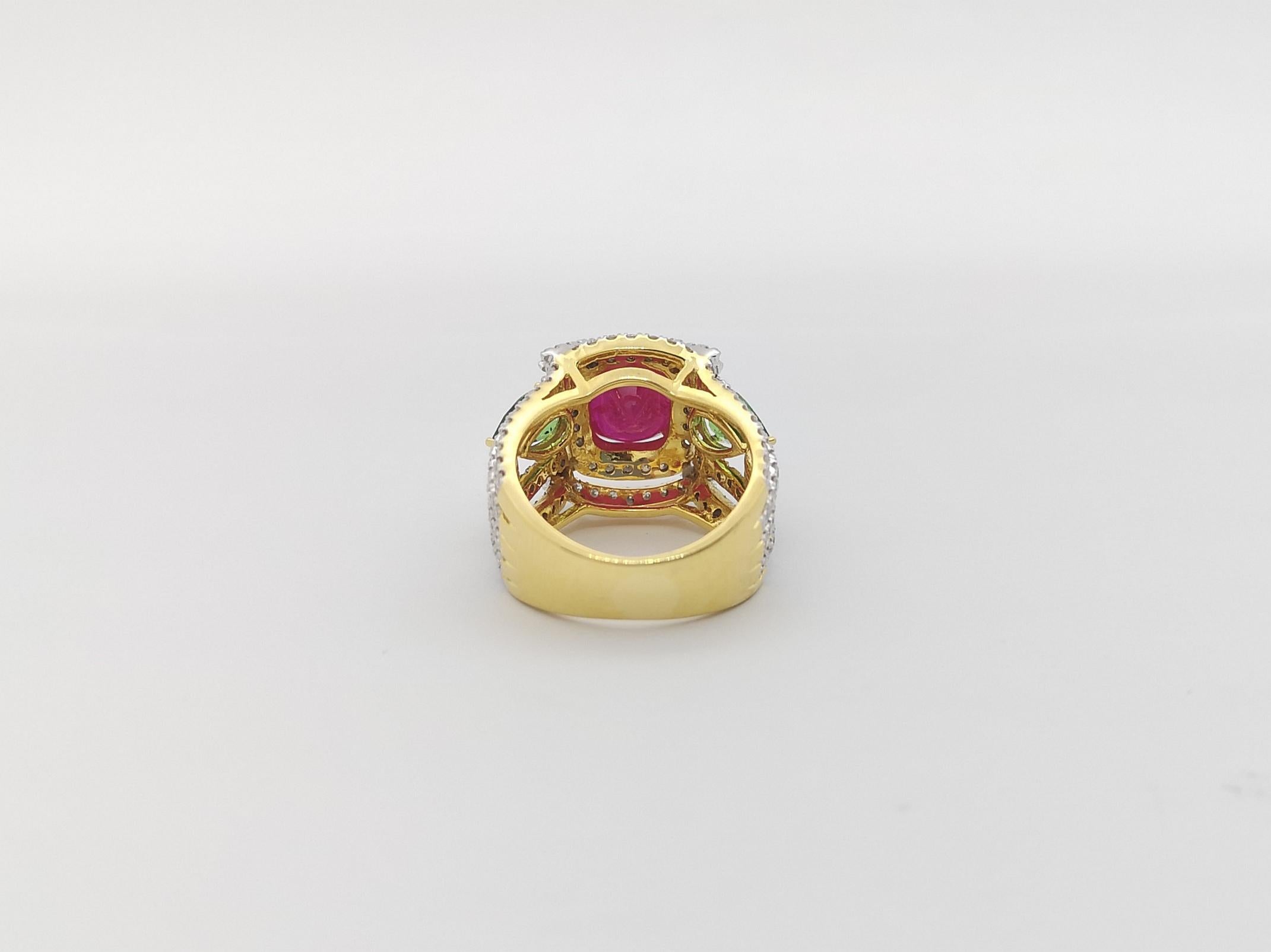 Ruby, Tsavorite and Diamond Ring Set in 18k Gold Settings For Sale 10