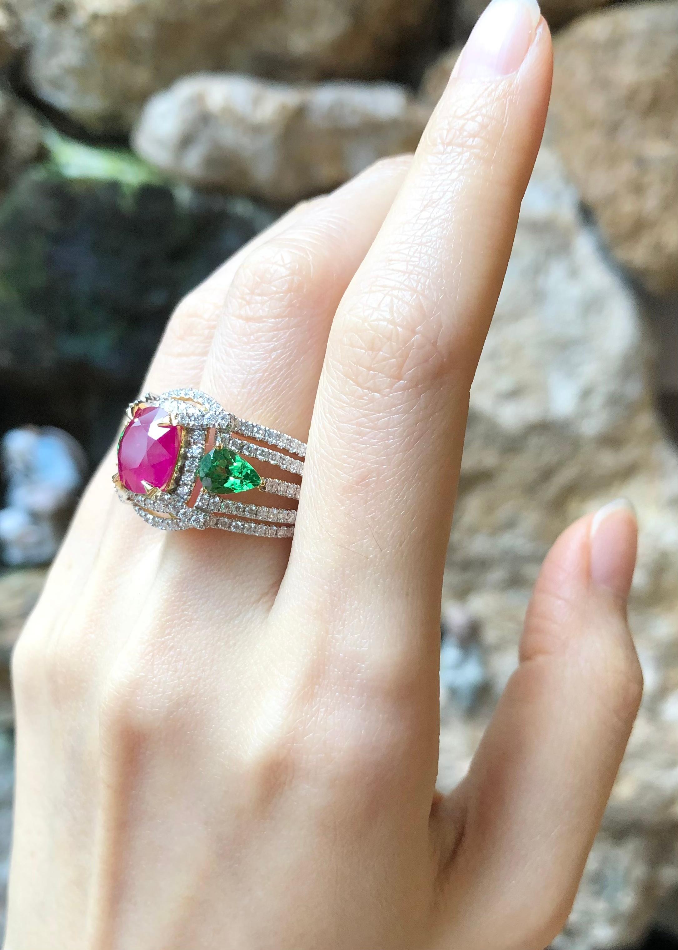 Mixed Cut Ruby, Tsavorite and Diamond Ring Set in 18k Gold Settings For Sale