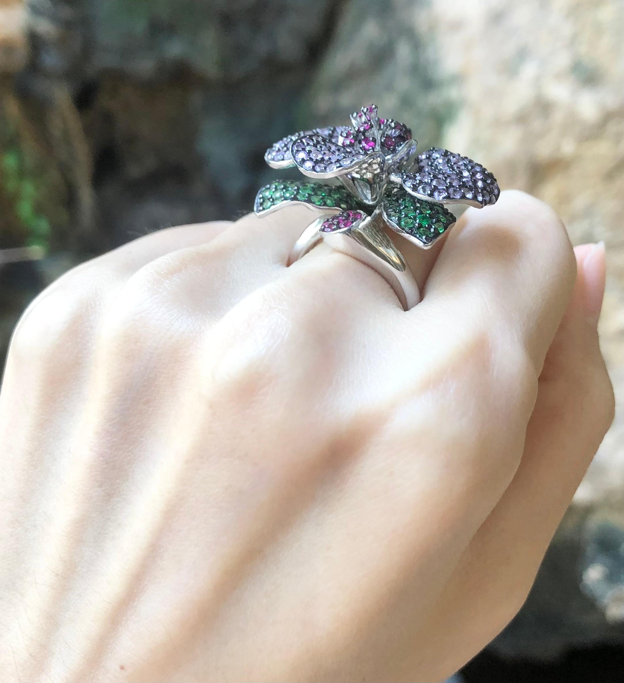 Round Cut Ruby, Tsavorite and Pink Sapphire Ring set in Silver Settings For Sale