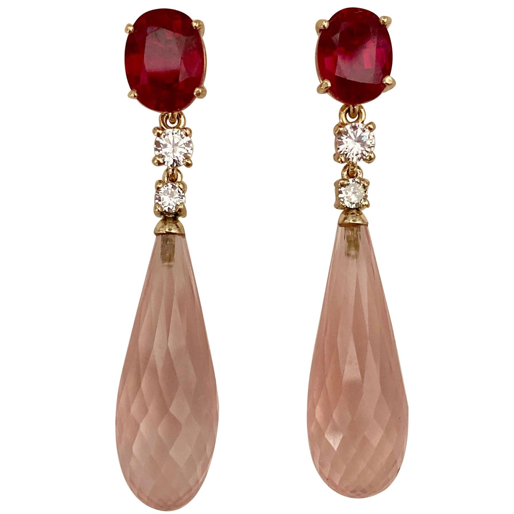 Boucles d'oreilles pendantes Briolette en diamant blanc rubis et quartz rose en vente
