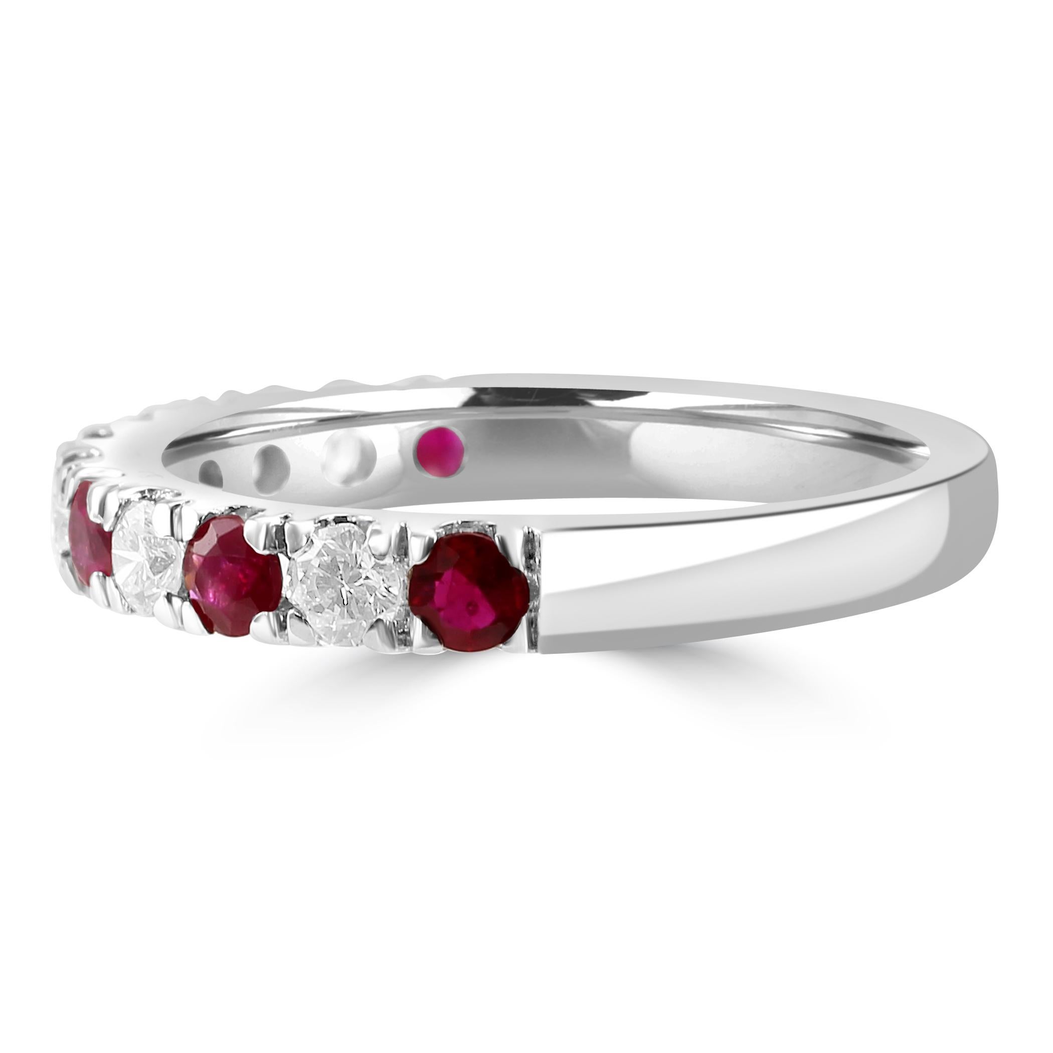 For Sale:  Ruby White Diamond Round 18K White Gold 11 Stone Fashion Engagement Band Ring  3