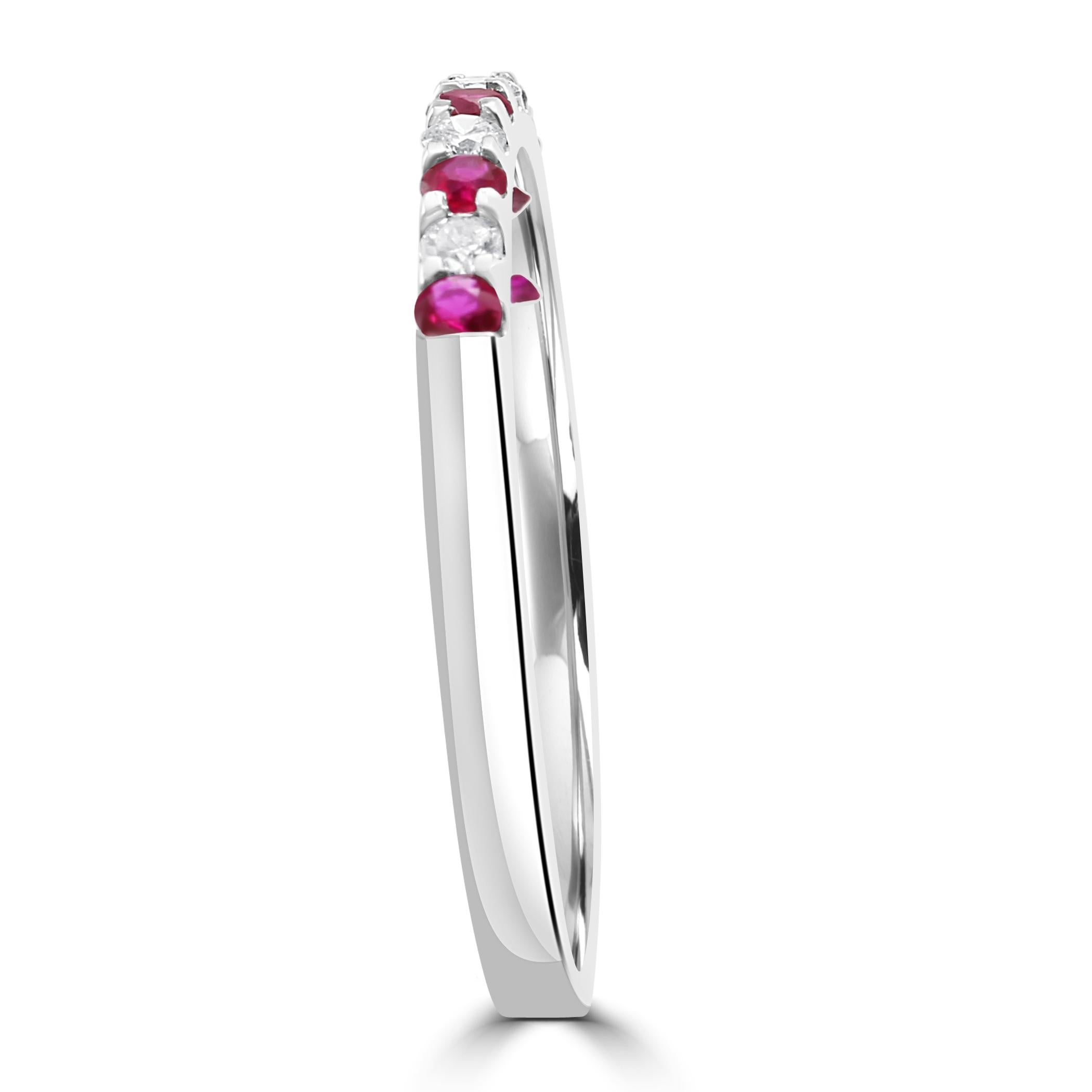 For Sale:  Ruby White Diamond Round 18 Karat Gold 11 Stone Fashion Engagement Band Ring 5