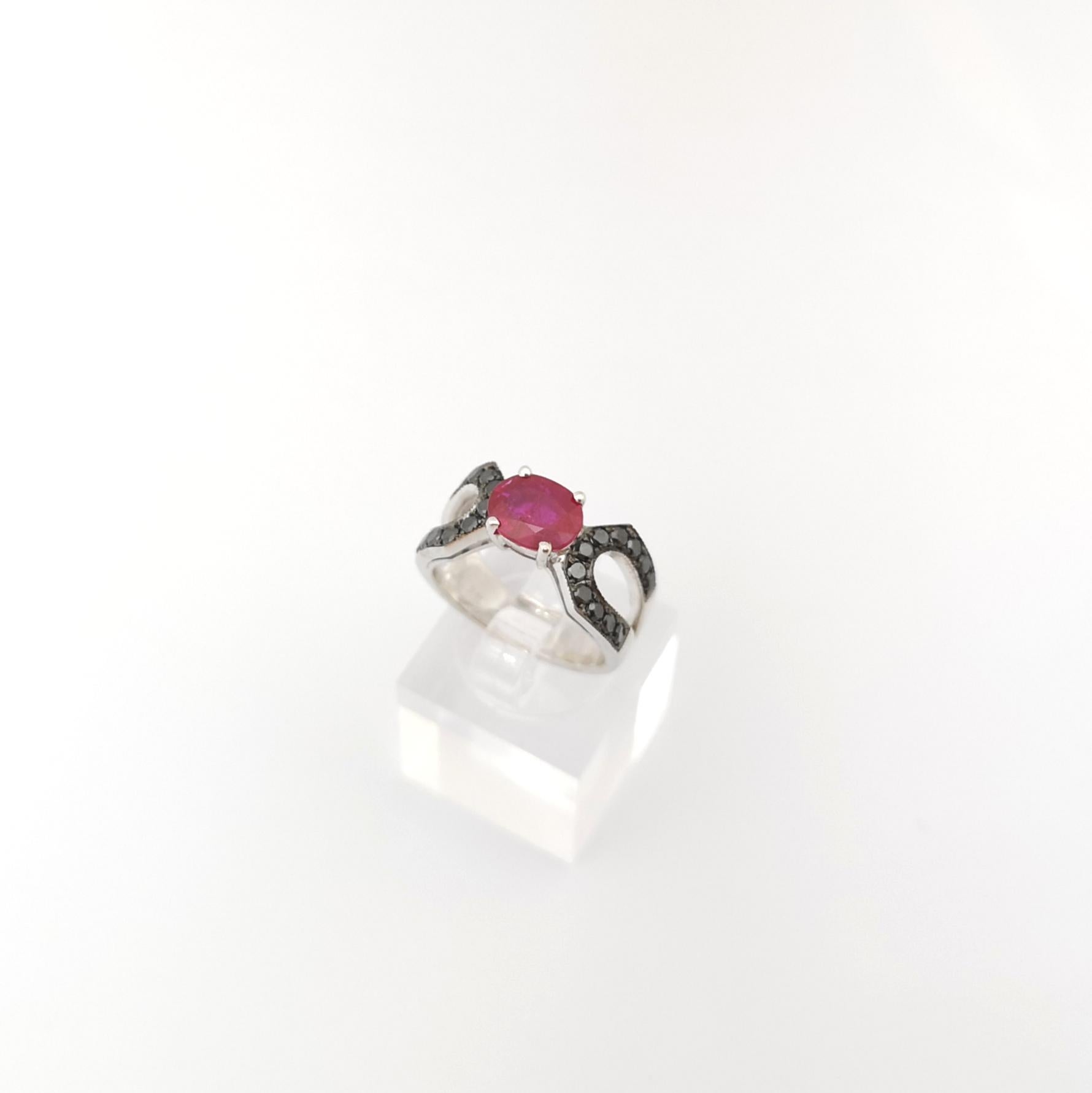 Ruby with Black Diamond Ring set in 18K White Gold Settings For Sale 9