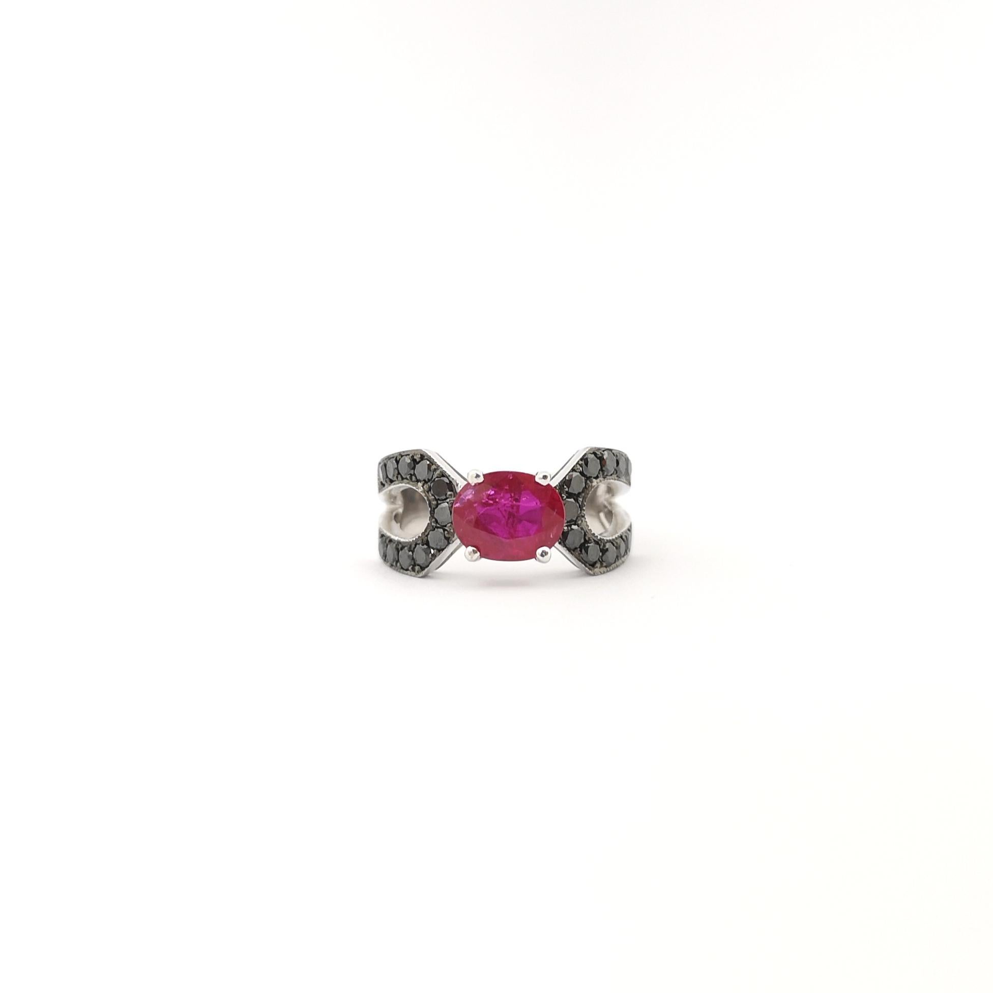 Ruby with Black Diamond Ring set in 18K White Gold Settings For Sale 1