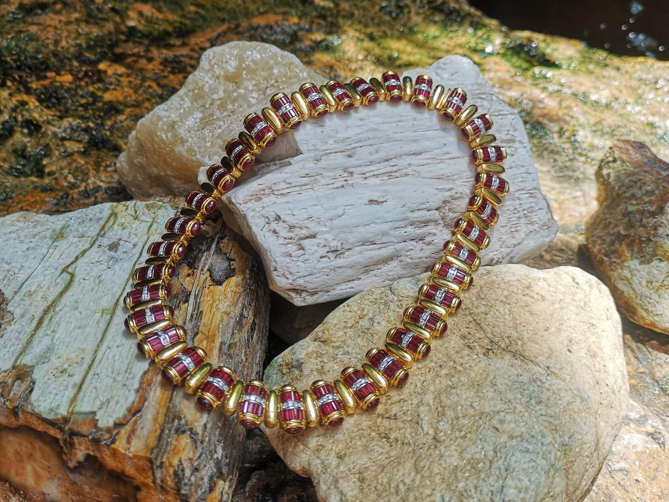 Halskette mit Rubin mit Cabochon-Rubin und Diamant in 18 Karat Goldfassungen im Angebot 3