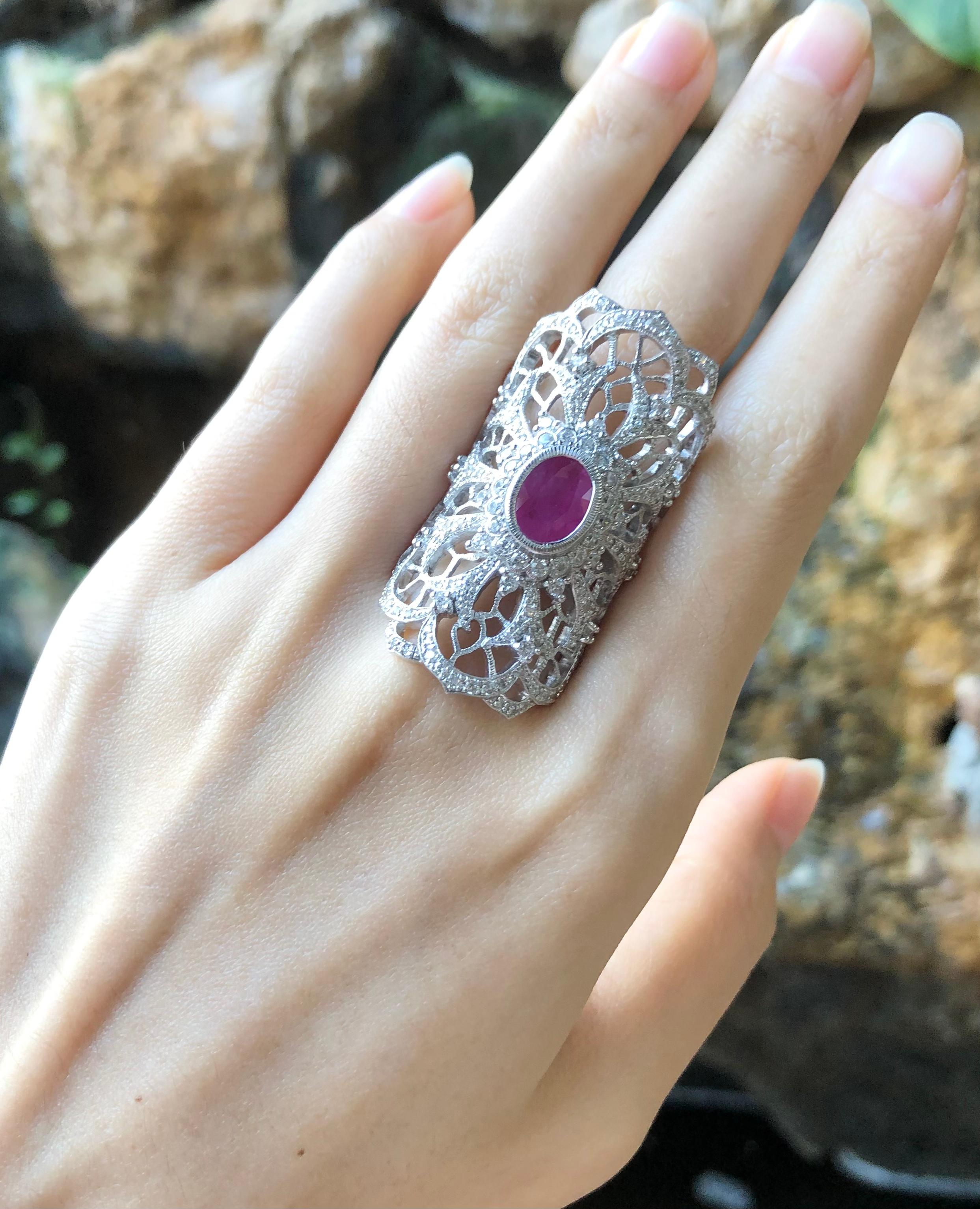 Ruby with Cubic Zirconia Ring set in Silver Settings In New Condition For Sale In Dusit, 10