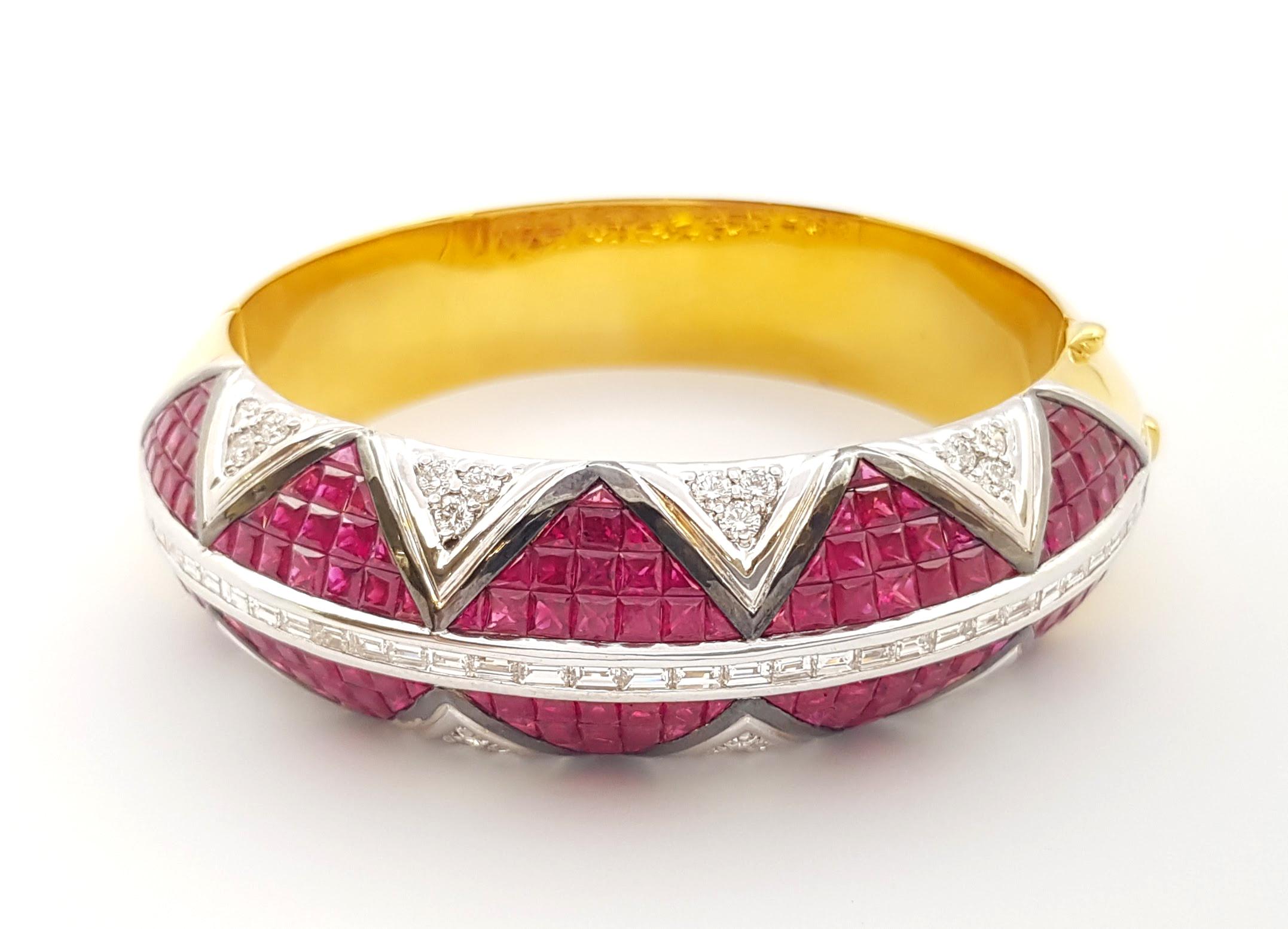 Brazalete de rubí con diamantes engastado en oro de 18 quilates en venta 2