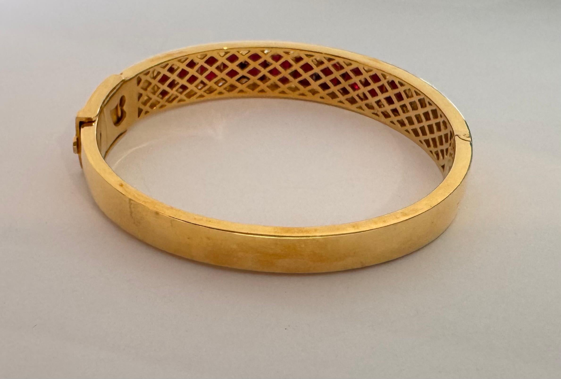 Ruby with Diamond Bangle set in 18K Gold Settings For Sale 3