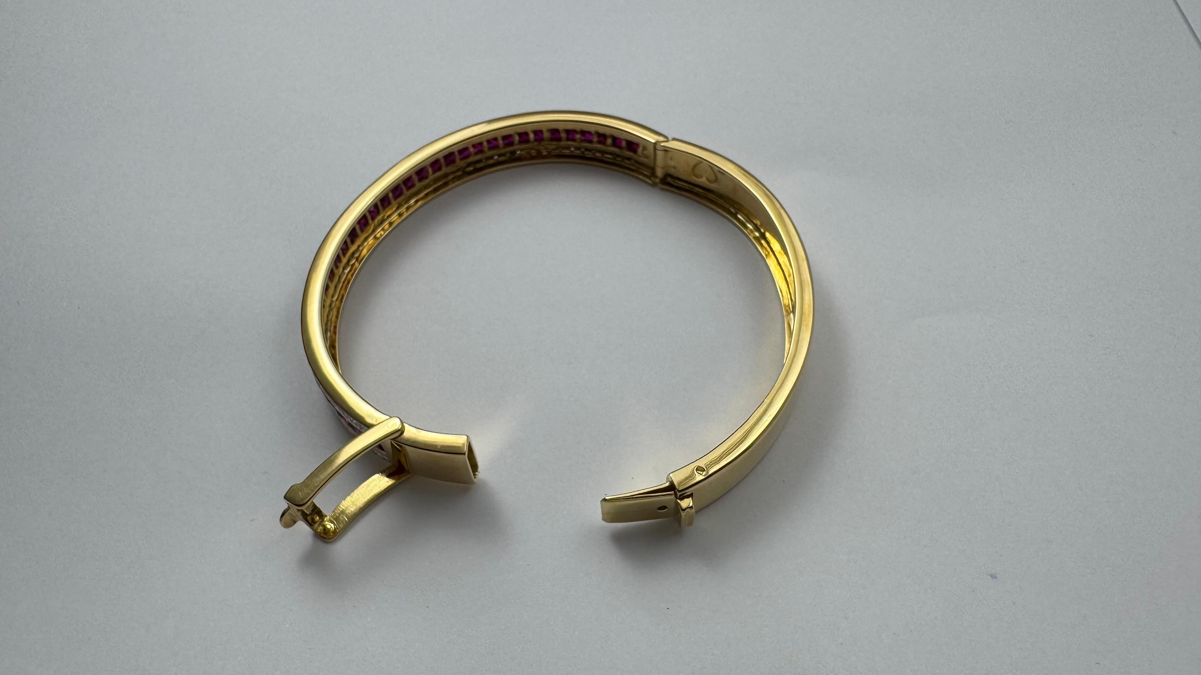 Ruby with Diamond Bangle set in 18K Gold Settings For Sale 3