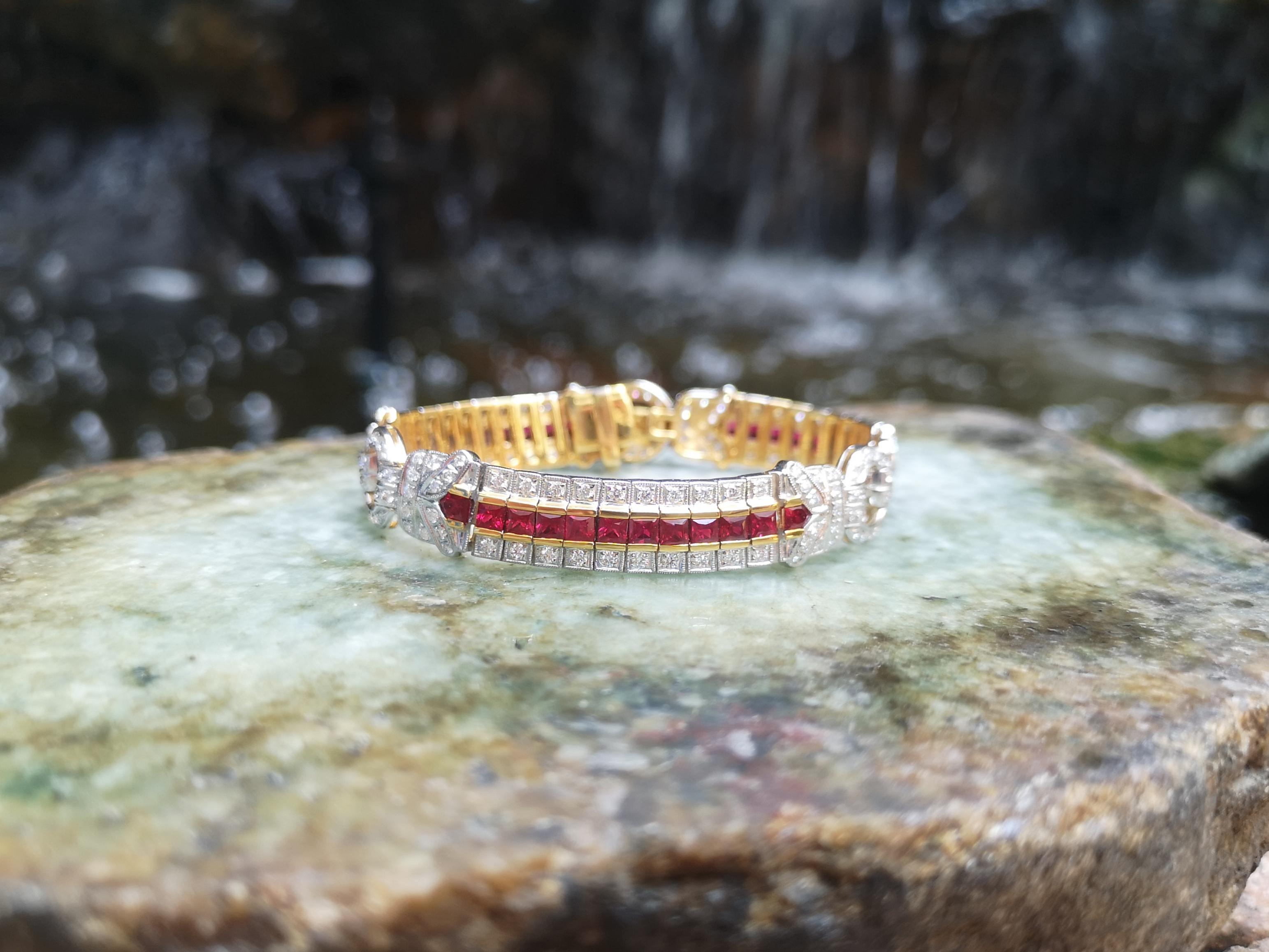 Donna Bracciale di rubini e diamanti con montatura in oro 18 carati in vendita