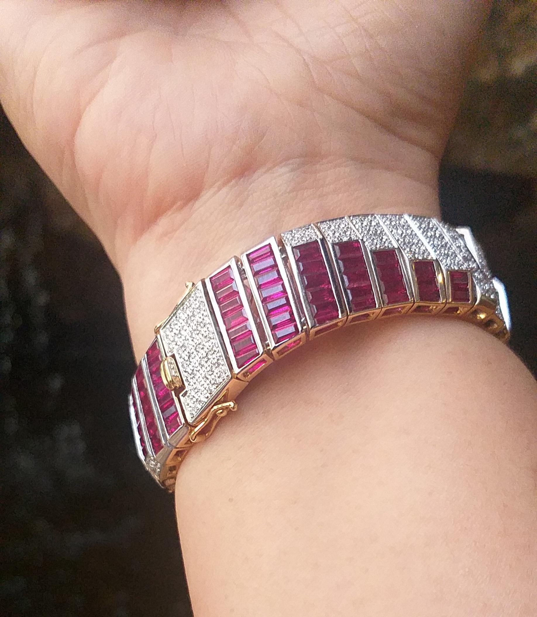 Ruby with Diamond Bracelet Set in 18 Karat Gold Settings In New Condition For Sale In Bangkok, TH