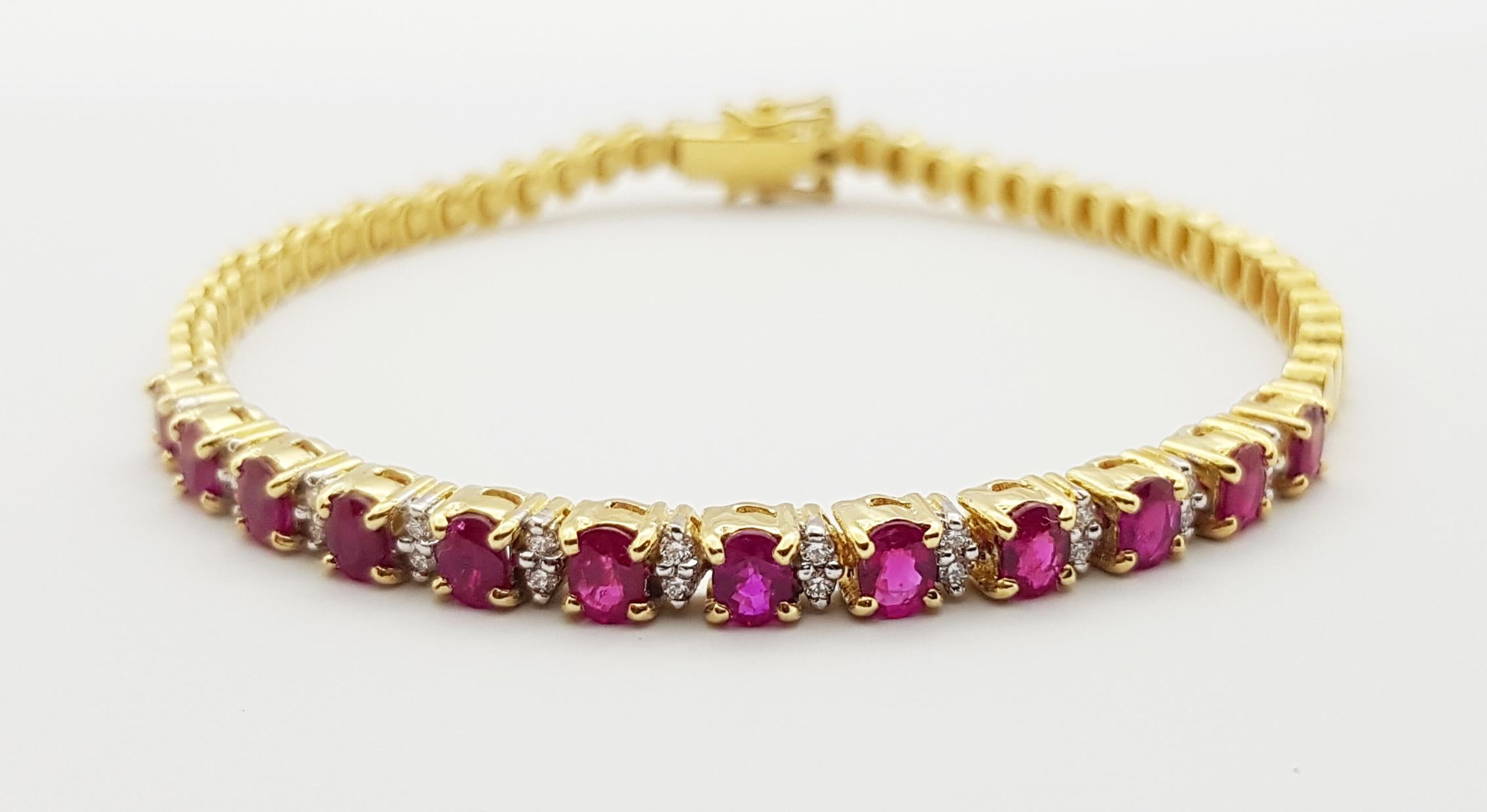 Ruby with Diamond Bracelet Set in 18 Karat Gold Settings For Sale 2