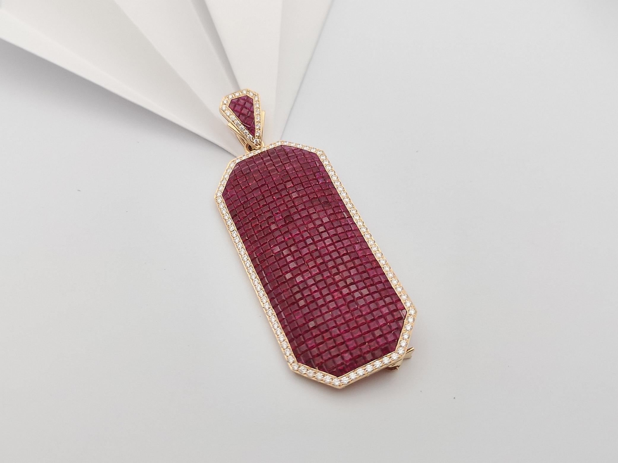 Ruby with Diamond Brooch/Pendant set in 18 Karat Rose Gold Settings For Sale 4