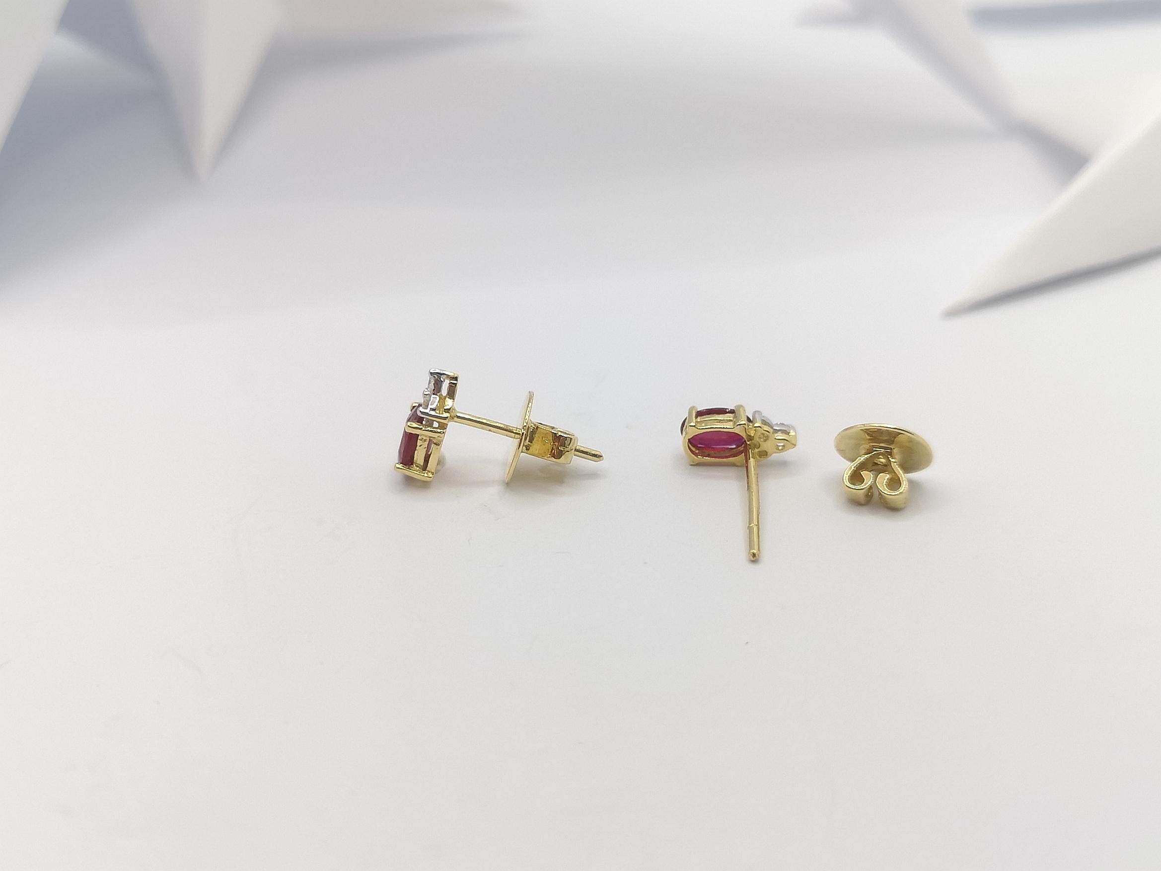 Ruby with Diamond  Earrings set in 18 Karat Gold Settings For Sale 1