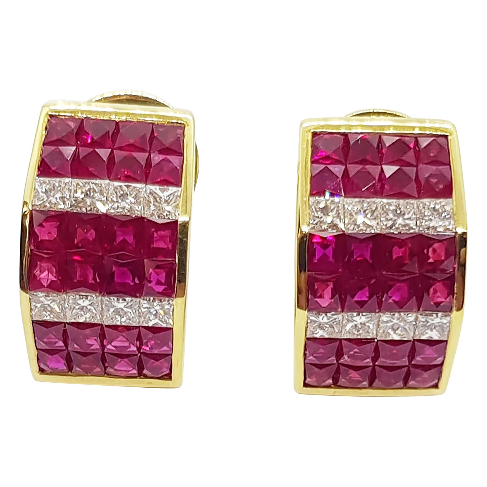 Ohrringe mit Rubin und Diamanten in 18 Karat Gold gefasst