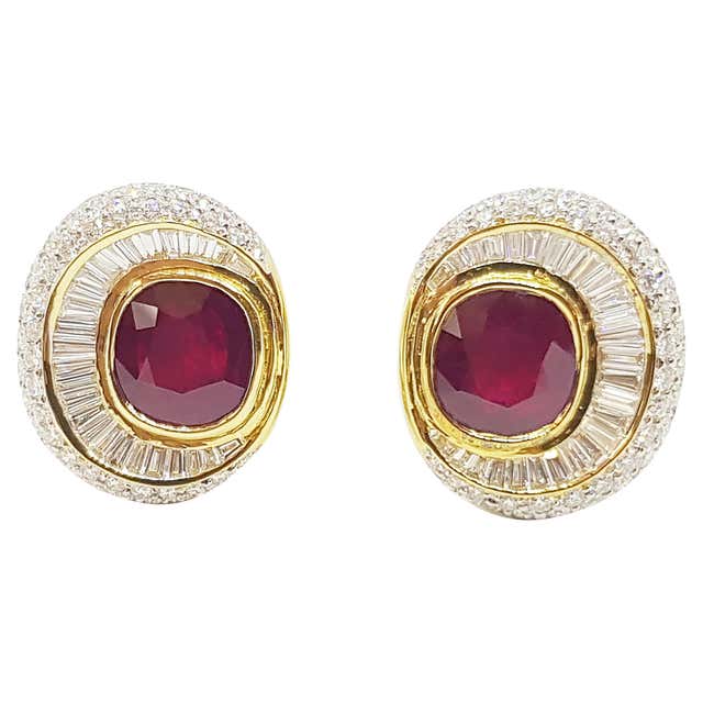 Ruby with Diamond Earrings set in 18K Gold Settings For Sale at 1stDibs